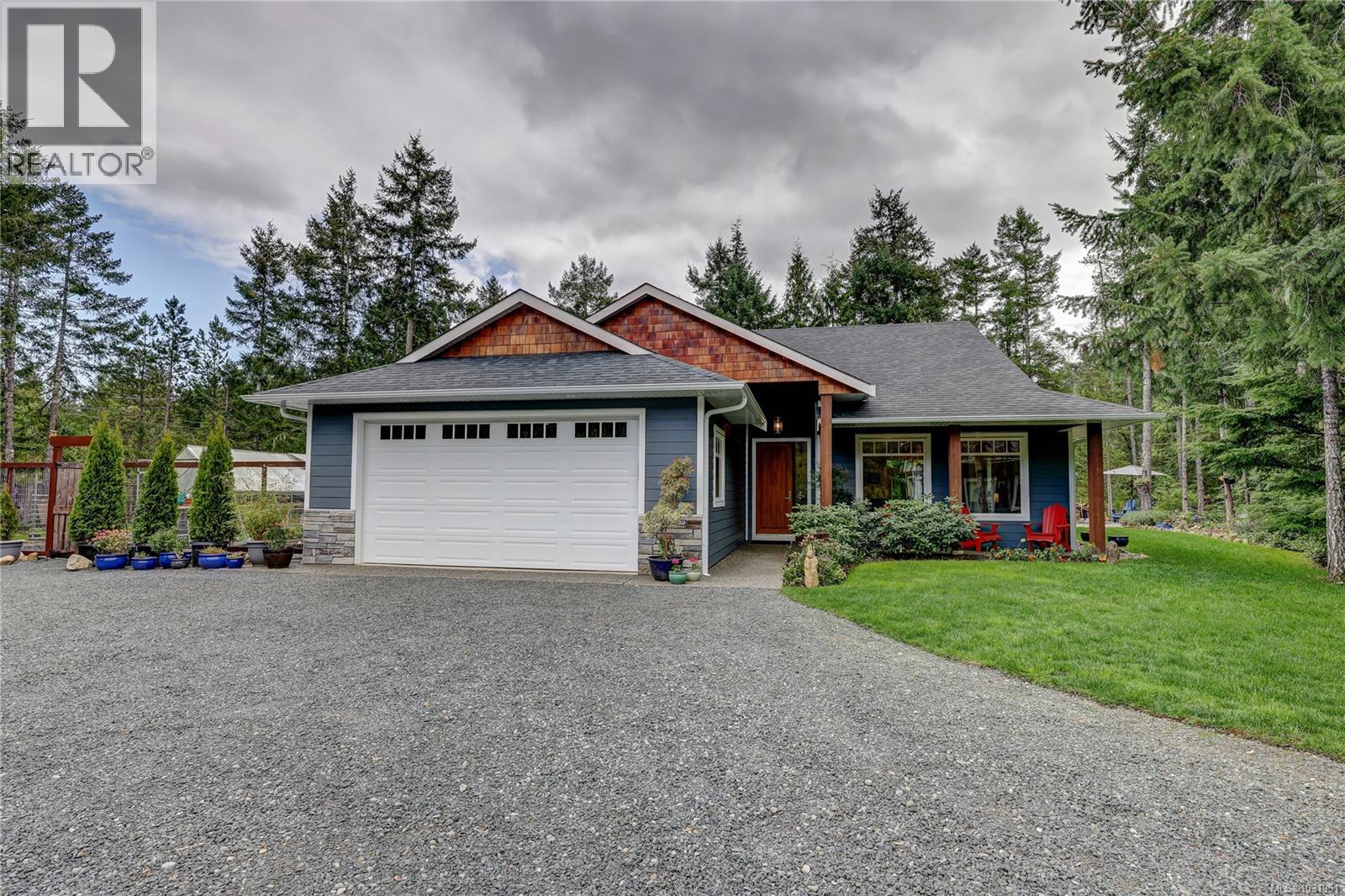 1868 Galvin Pl, Qualicum Beach, British Columbia
