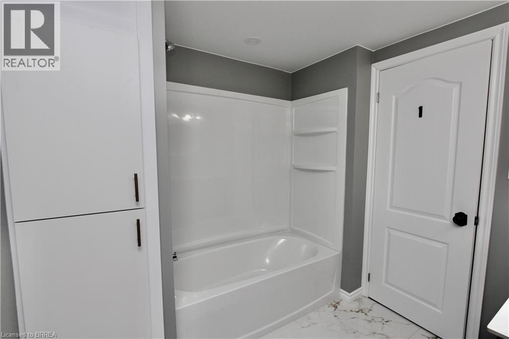 25 Bowen Place, Oakland, Ontario  N0E 1L0 - Photo 42 - 40829710