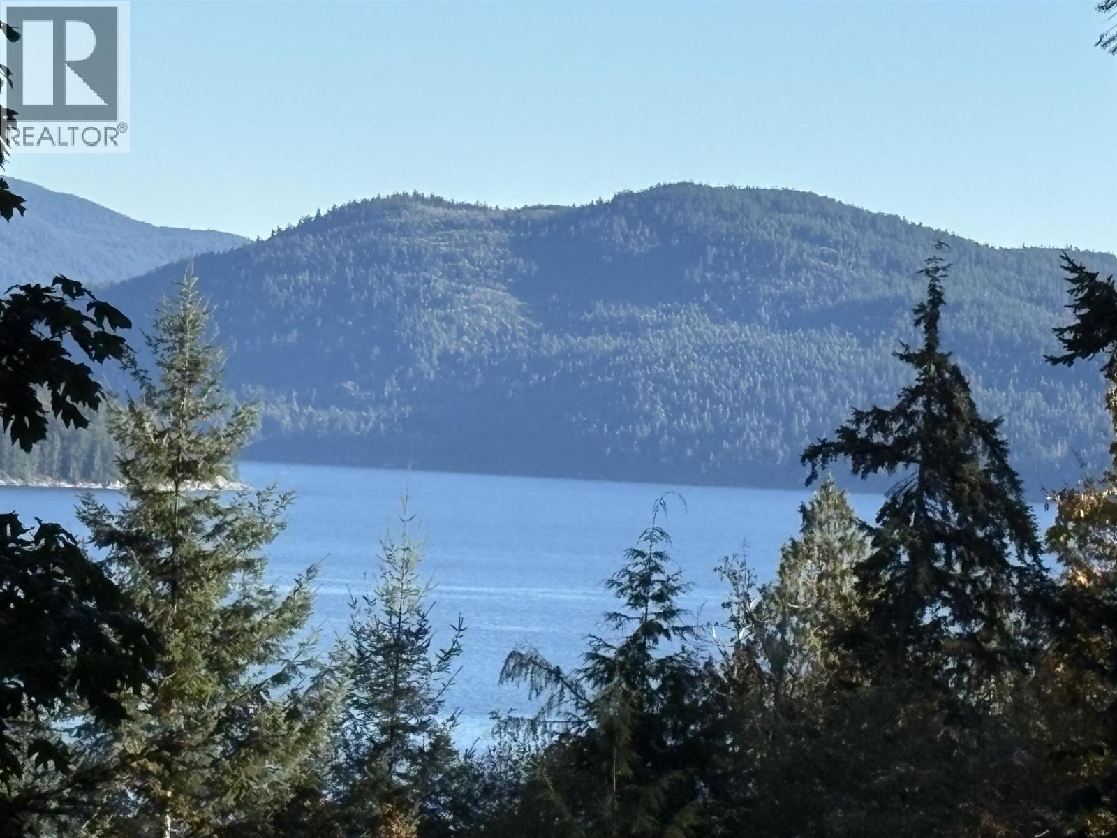 883 West Bay Road, Gambier Island, British Columbia  V0N 1V0 - Photo 1 - R3097231