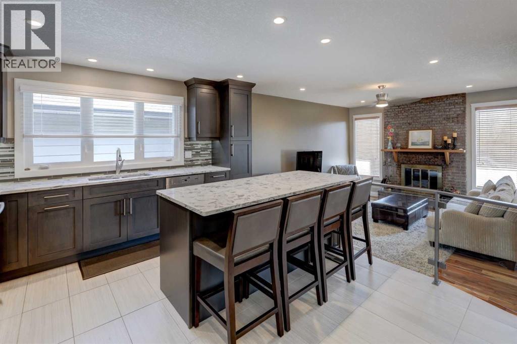 1304 Norfolk Drive Nw, Calgary, Alberta  T2K 5P3 - Photo 9 - A2306550