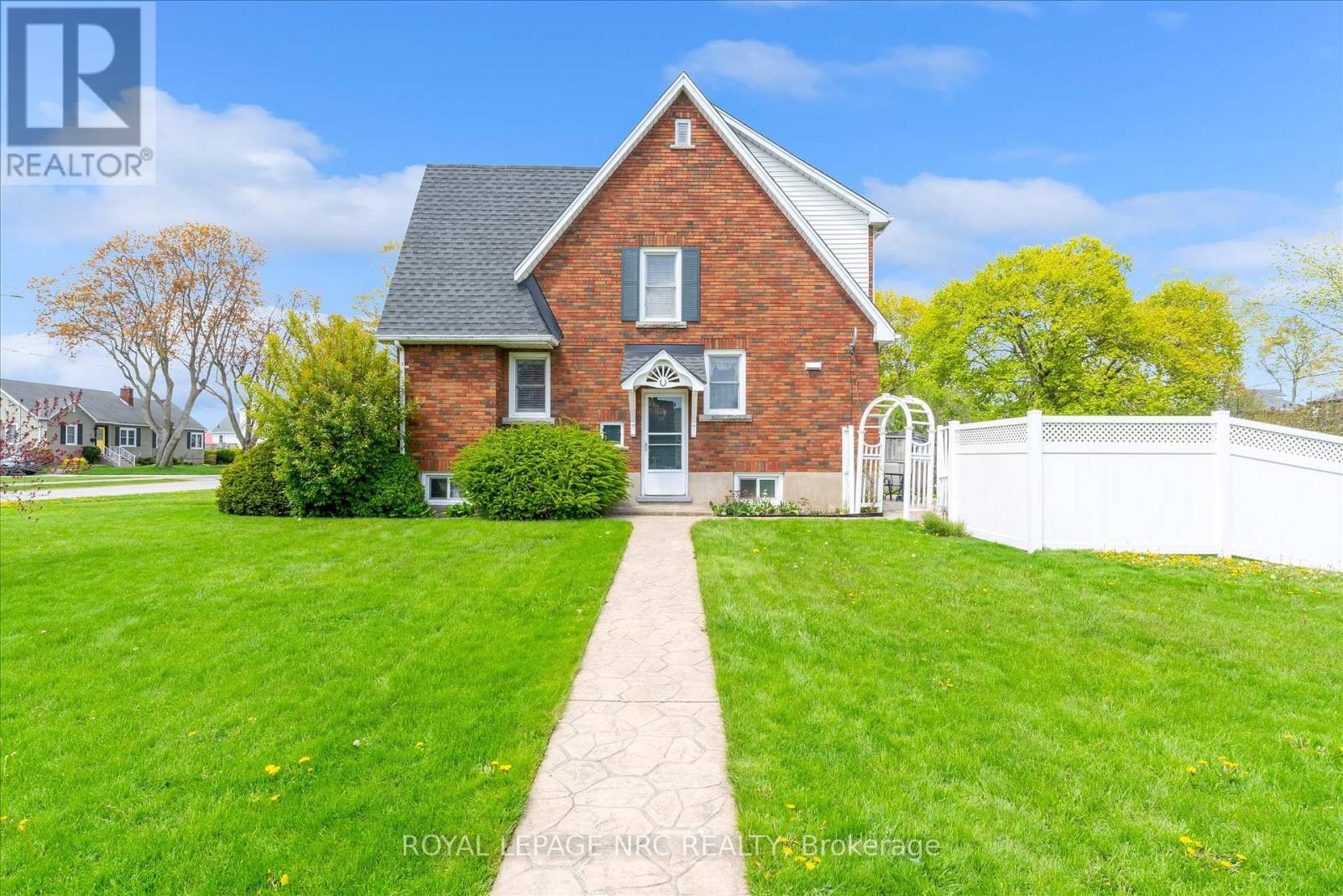 143 Linwood Avenue, Port Colborne, Ontario  L3K 5K1 - Photo 11 - X13119170