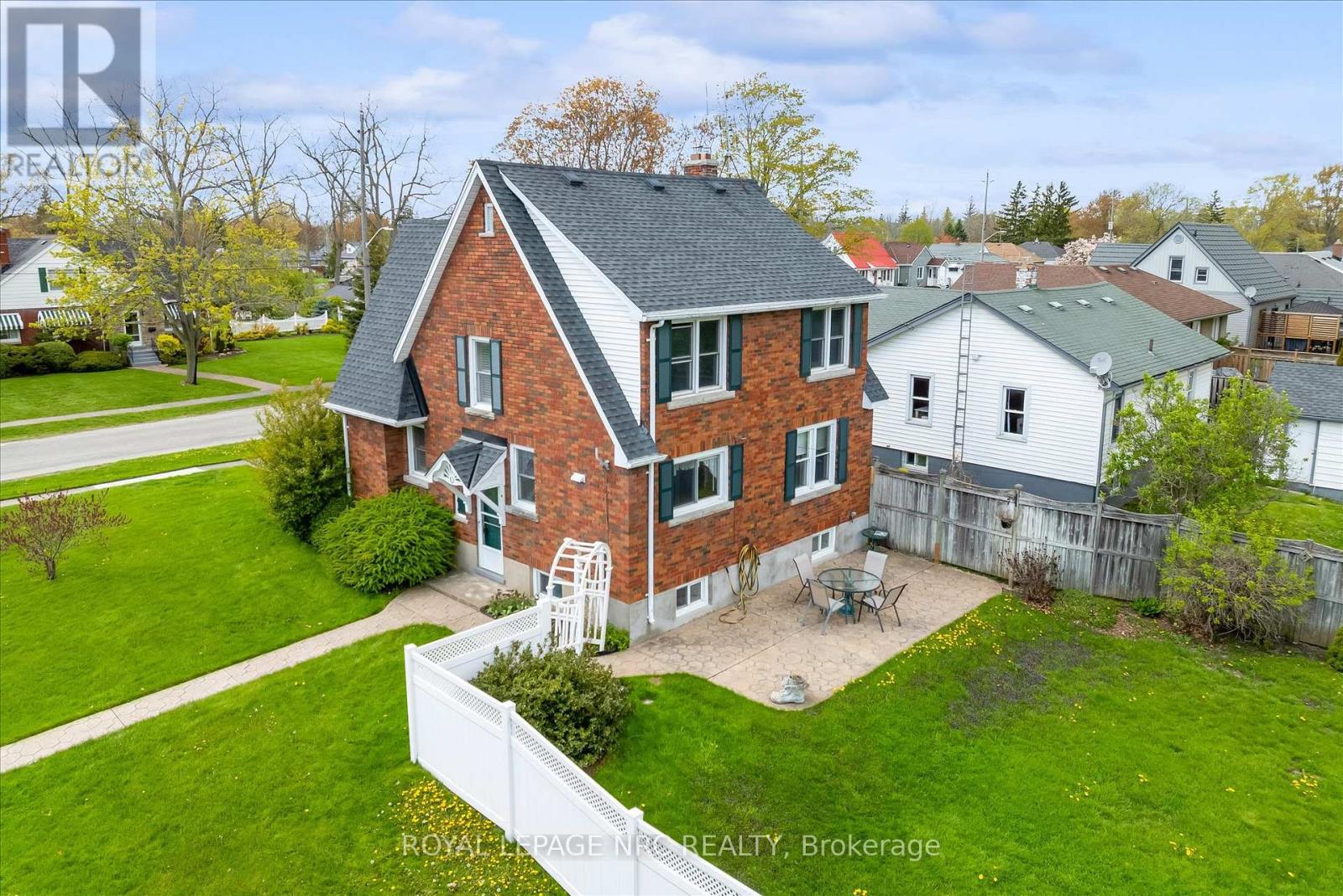 143 Linwood Avenue, Port Colborne, Ontario  L3K 5K1 - Photo 3 - X13119170