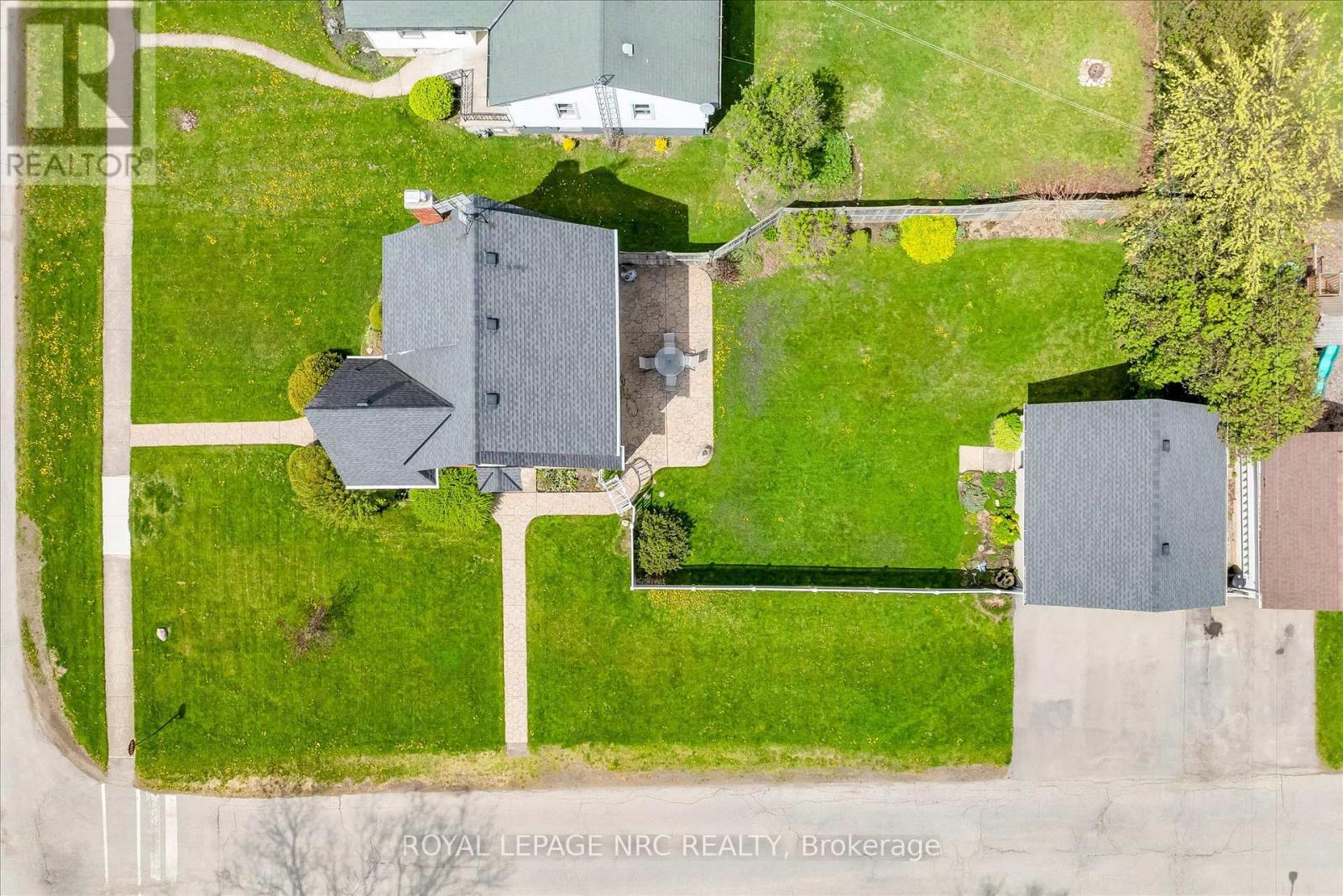 143 Linwood Avenue, Port Colborne, Ontario  L3K 5K1 - Photo 5 - X13119170