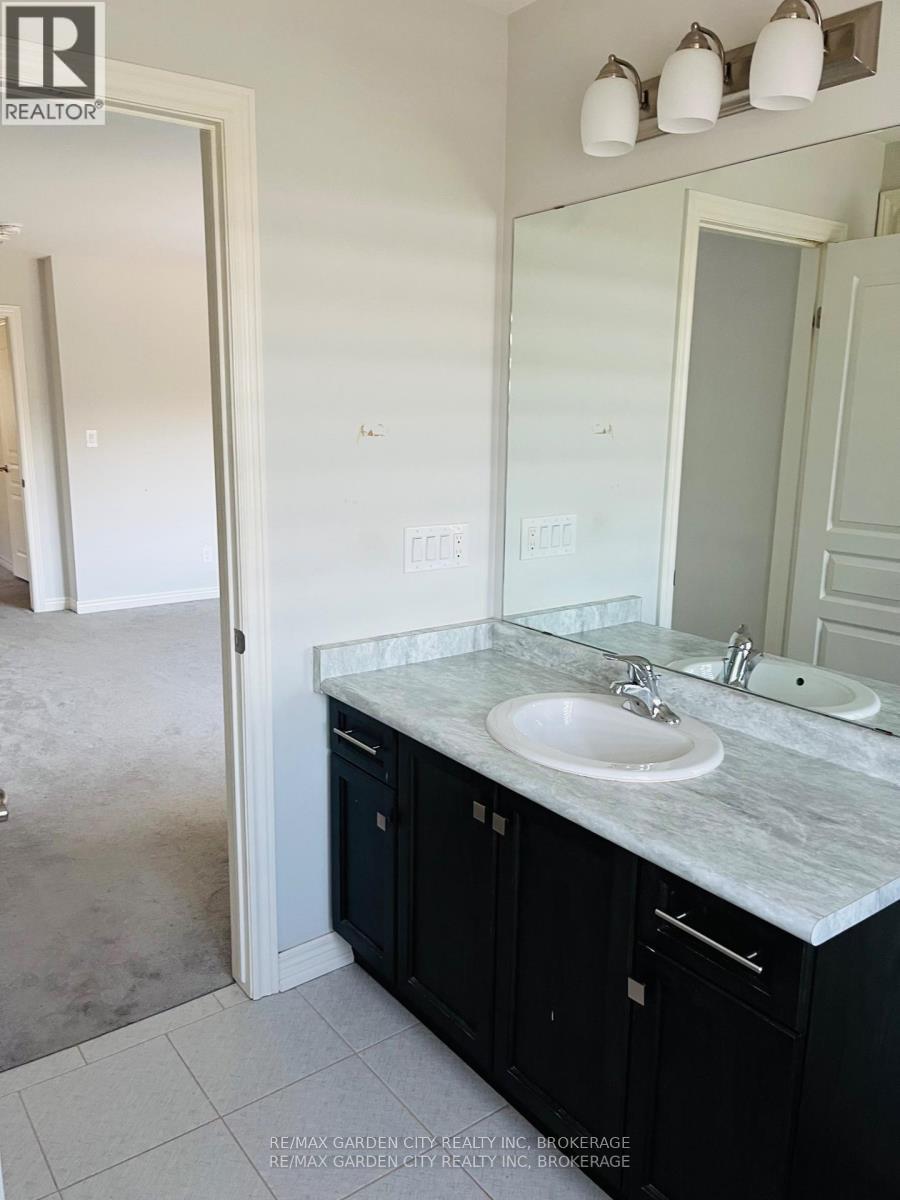 79 Heron Street, Welland (Coyle Creek), Ontario  L3C 0G8 - Photo 12 - X13119216