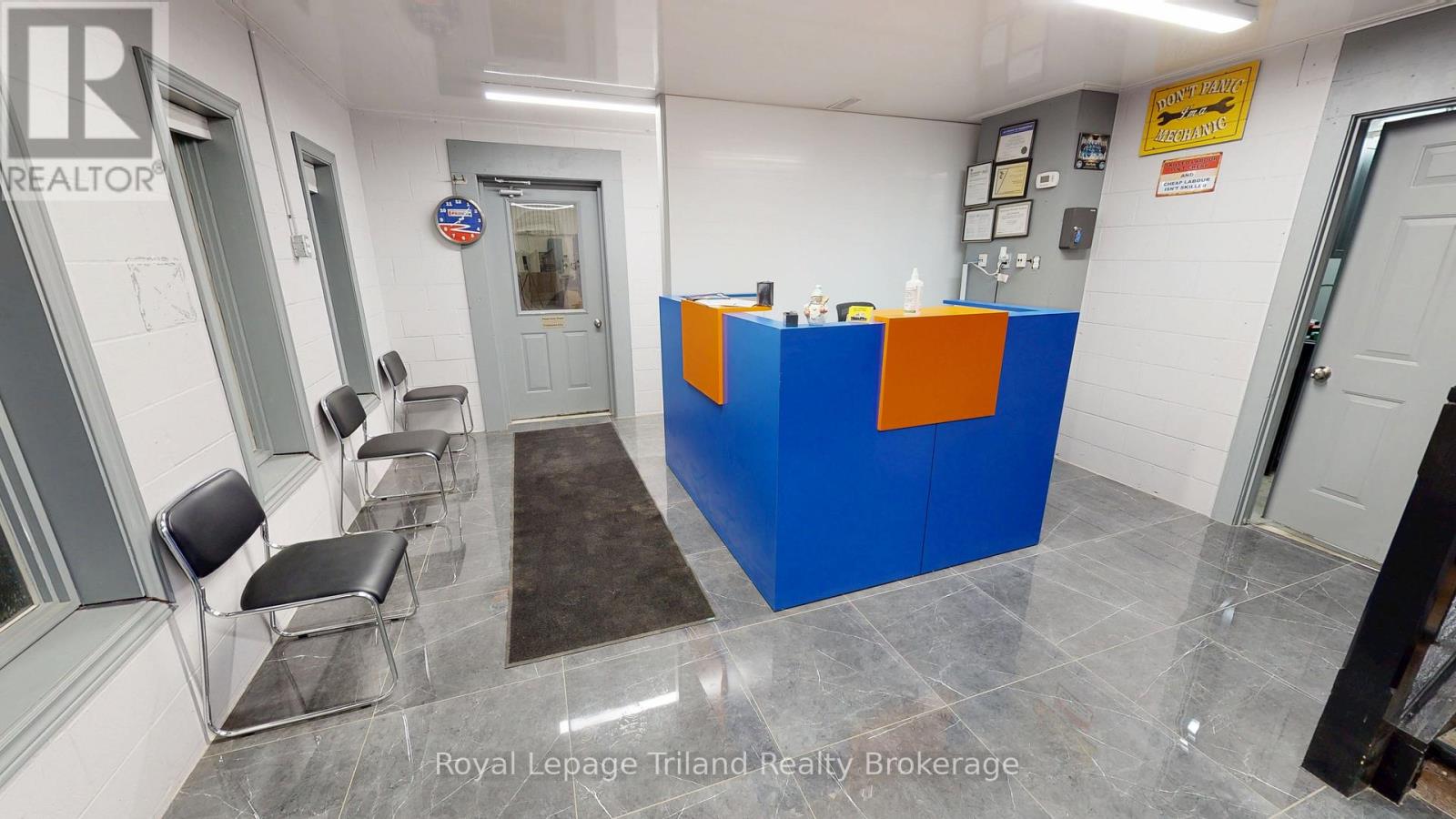12 Churchill Place, Woodstock, Ontario  N4S 7V9 - Photo 8 - X13119110