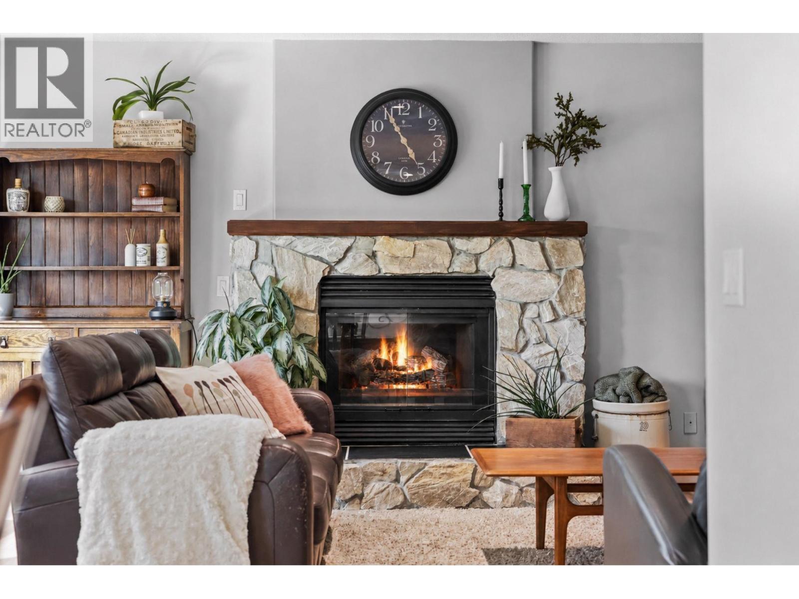 2520 Evergreen Drive, Penticton, British Columbia  V2A 7Y2 - Photo 14 - 10387046