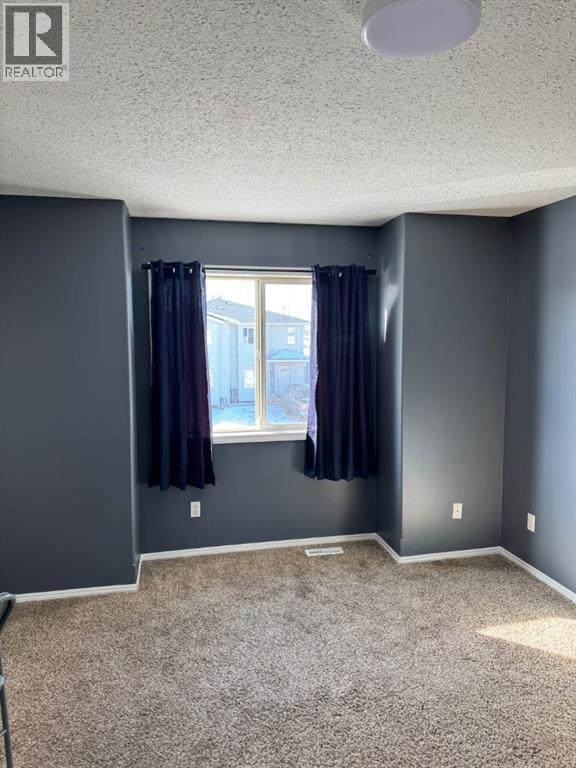 61 Lakeview Close, Blackfalds, Alberta  T0M 0J0 - Photo 3 - A2283111