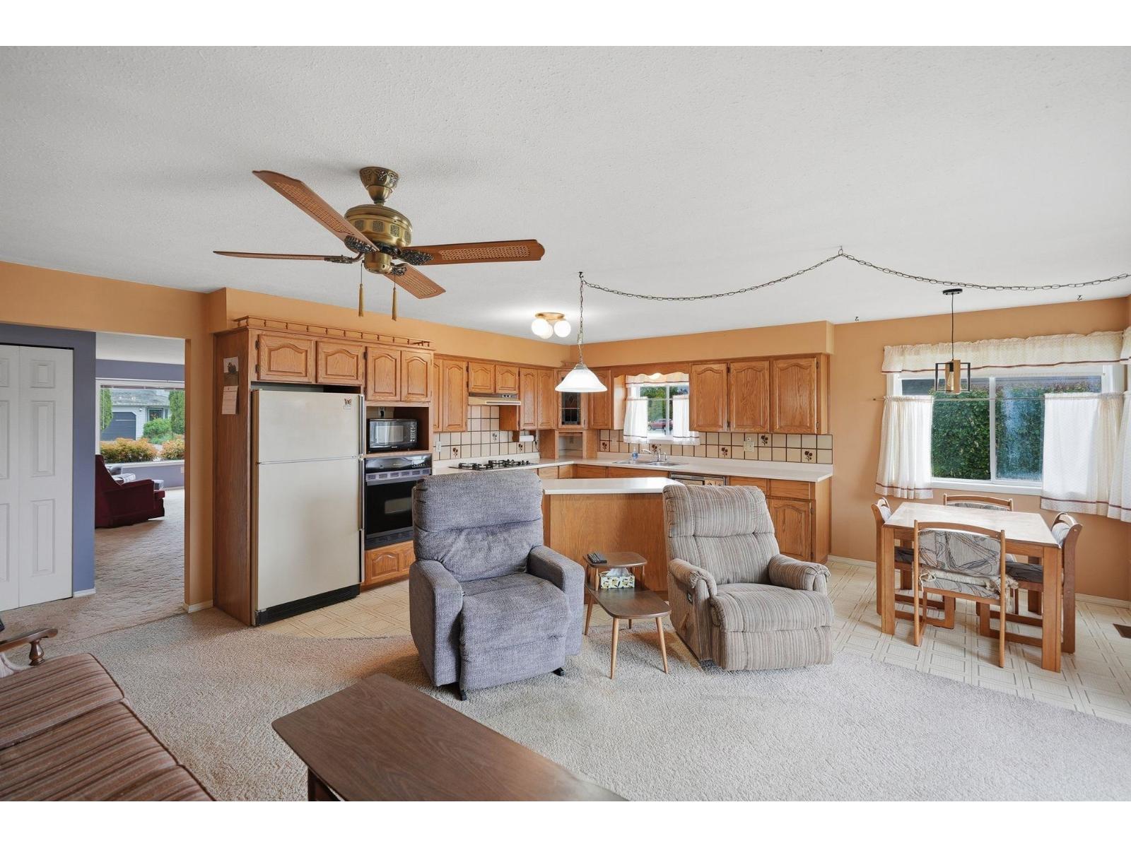 46337 Christina Drive, Sardis East Vedder, Chilliwack, British Columbia  V2R 2B5 - Photo 13 - R3122832