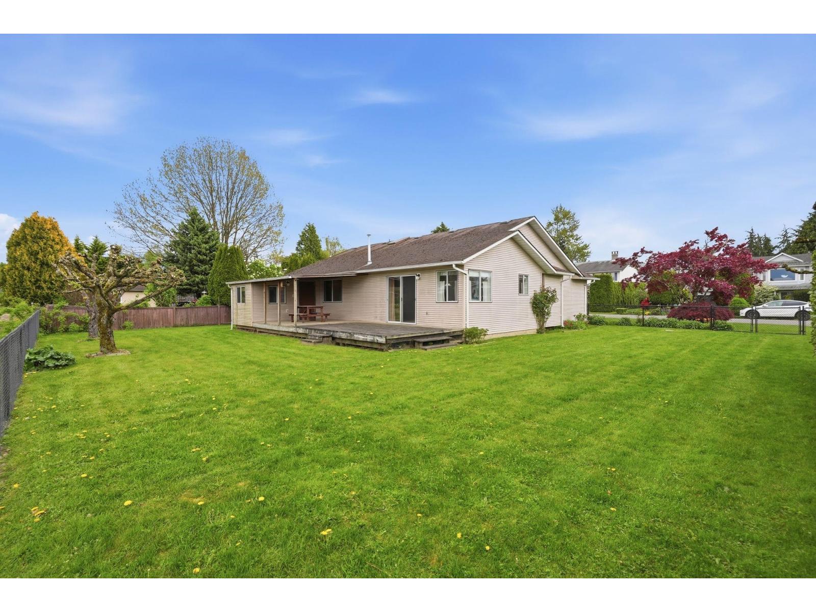46337 Christina Drive, Sardis East Vedder, Chilliwack, British Columbia  V2R 2B5 - Photo 29 - R3122832
