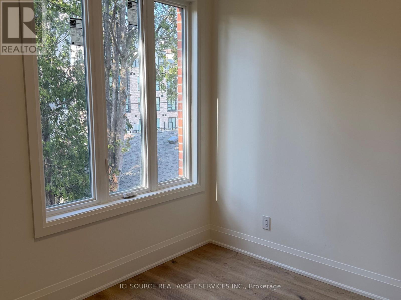 Unit 1 - 28 Norcross Road, Toronto, Ontario  M3H 2R4 - Photo 3 - C13113964