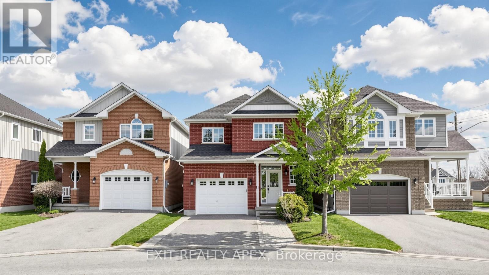1311 MACINALLY COURT, Oshawa, Ontario