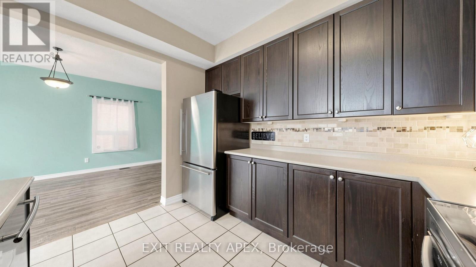 1311 Macinally Court, Oshawa, Ontario  L1K 0B6 - Photo 12 - E13090160