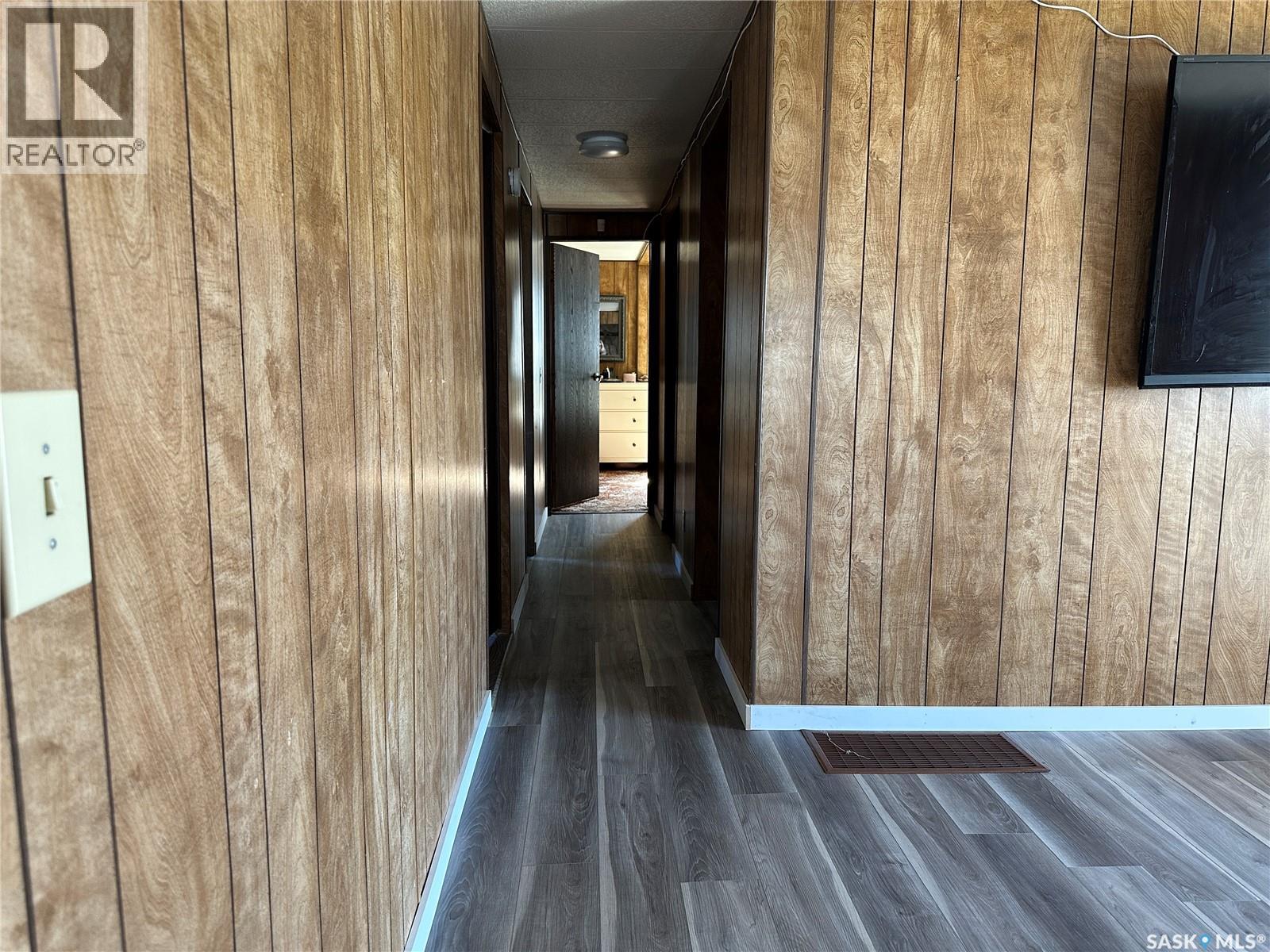 129 Laing Crescent, Weyburn, Saskatchewan  S4H 2R8 - Photo 14 - SK035578