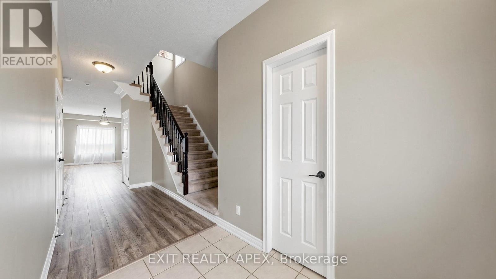 1311 Macinally Court, Oshawa, Ontario  L1K 0B6 - Photo 20 - E13090160