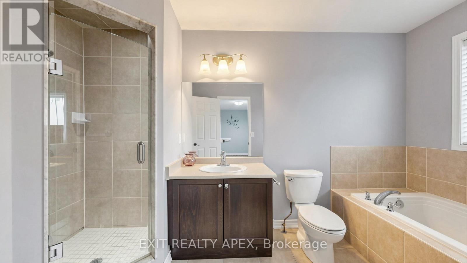 1311 Macinally Court, Oshawa, Ontario  L1K 0B6 - Photo 27 - E13090160