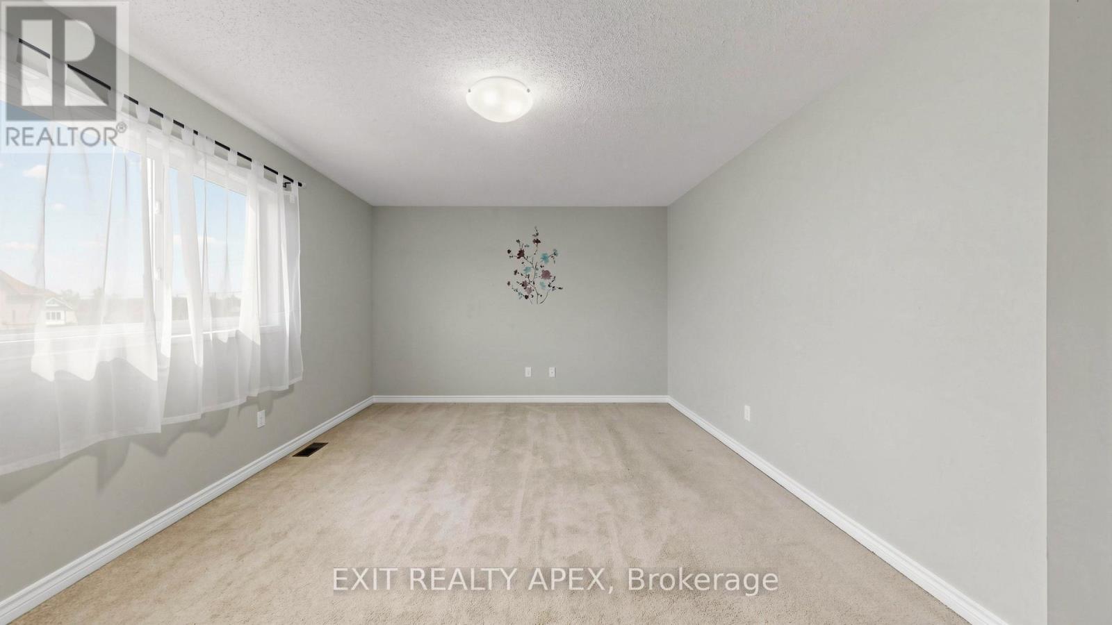 1311 Macinally Court, Oshawa, Ontario  L1K 0B6 - Photo 24 - E13090160