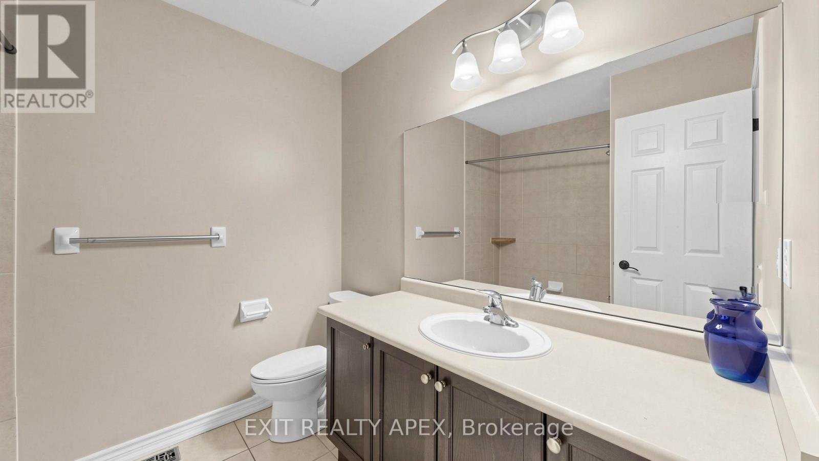 1311 Macinally Court, Oshawa, Ontario  L1K 0B6 - Photo 38 - E13090160