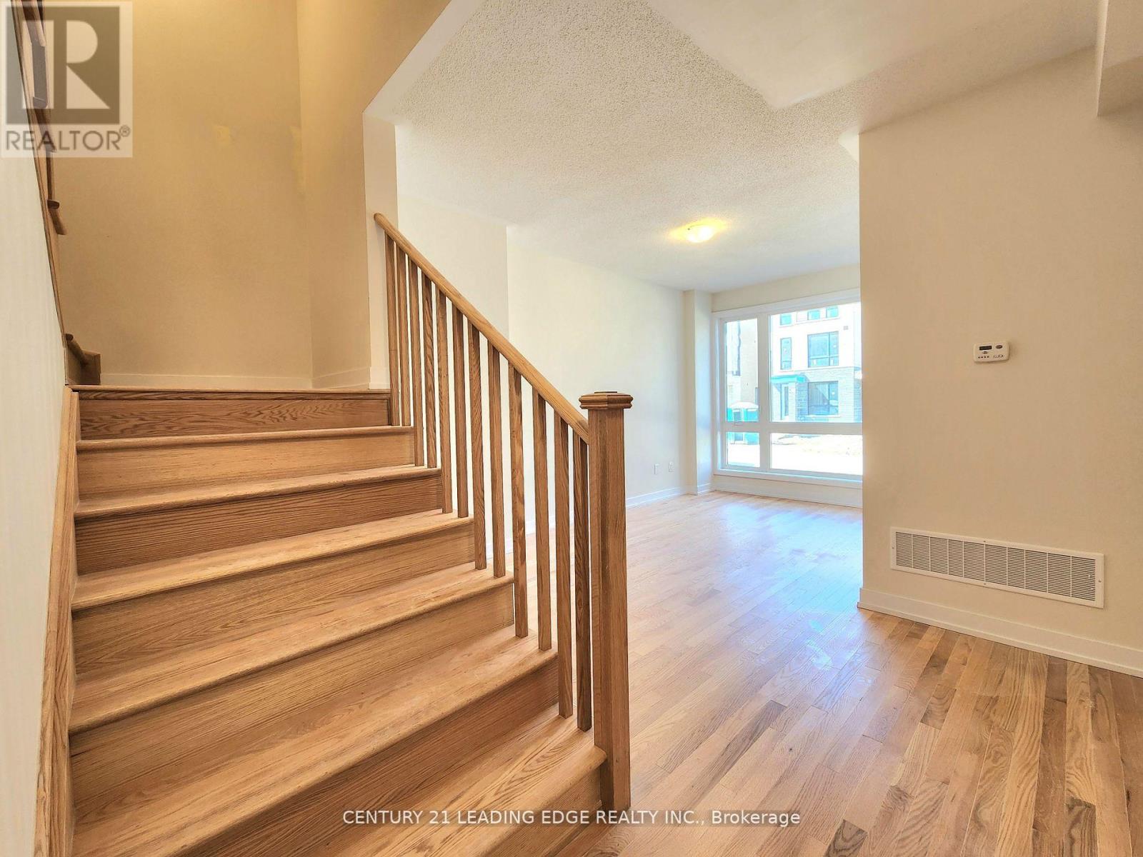 109 Stauffer Crescent, Markham, Ontario  L6B 1R1 - Photo 6 - N13069998