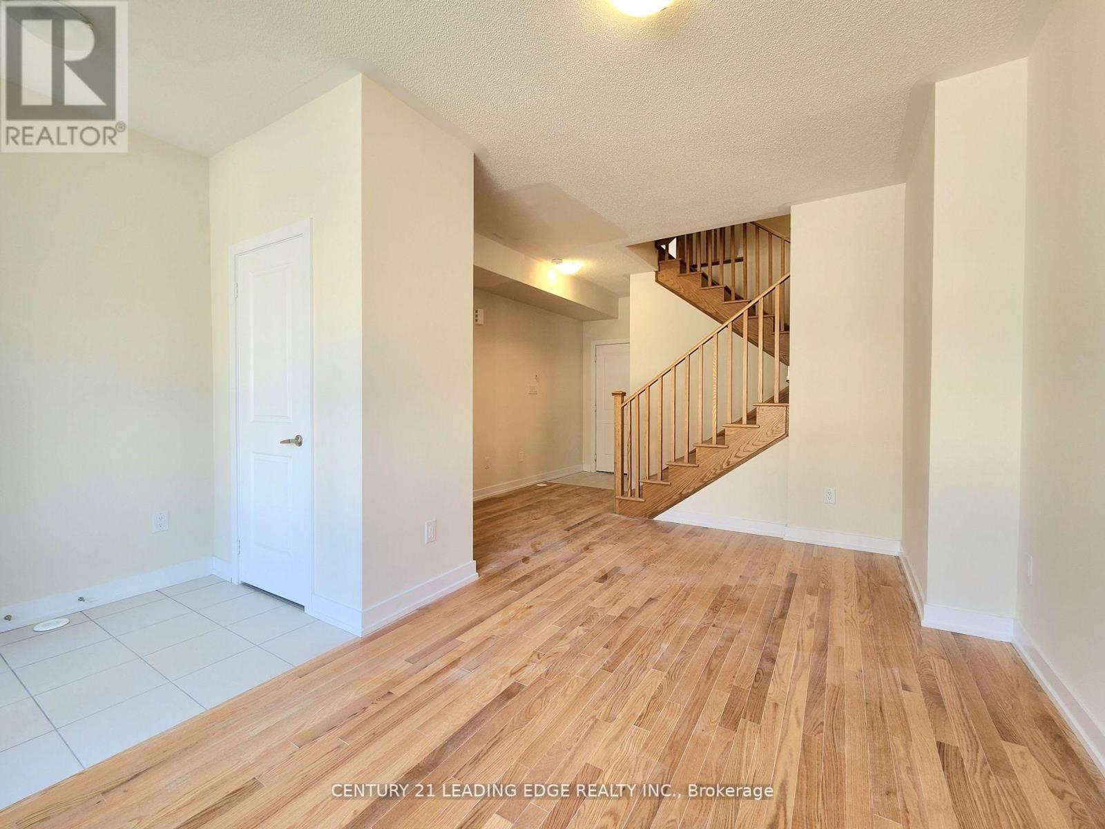 109 Stauffer Crescent, Markham, Ontario  L6B 1R1 - Photo 5 - N13069998