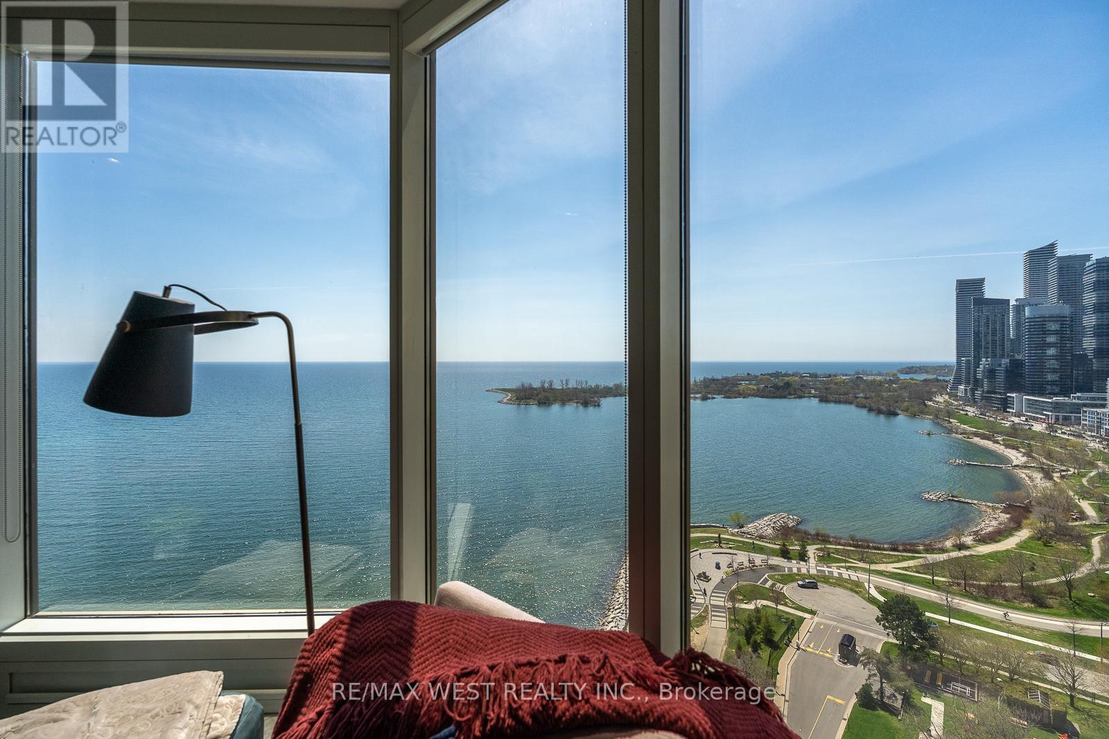 2204 - 1 Palace Pier Court, Toronto, Ontario  M8V 3W9 - Photo 19 - W13089142