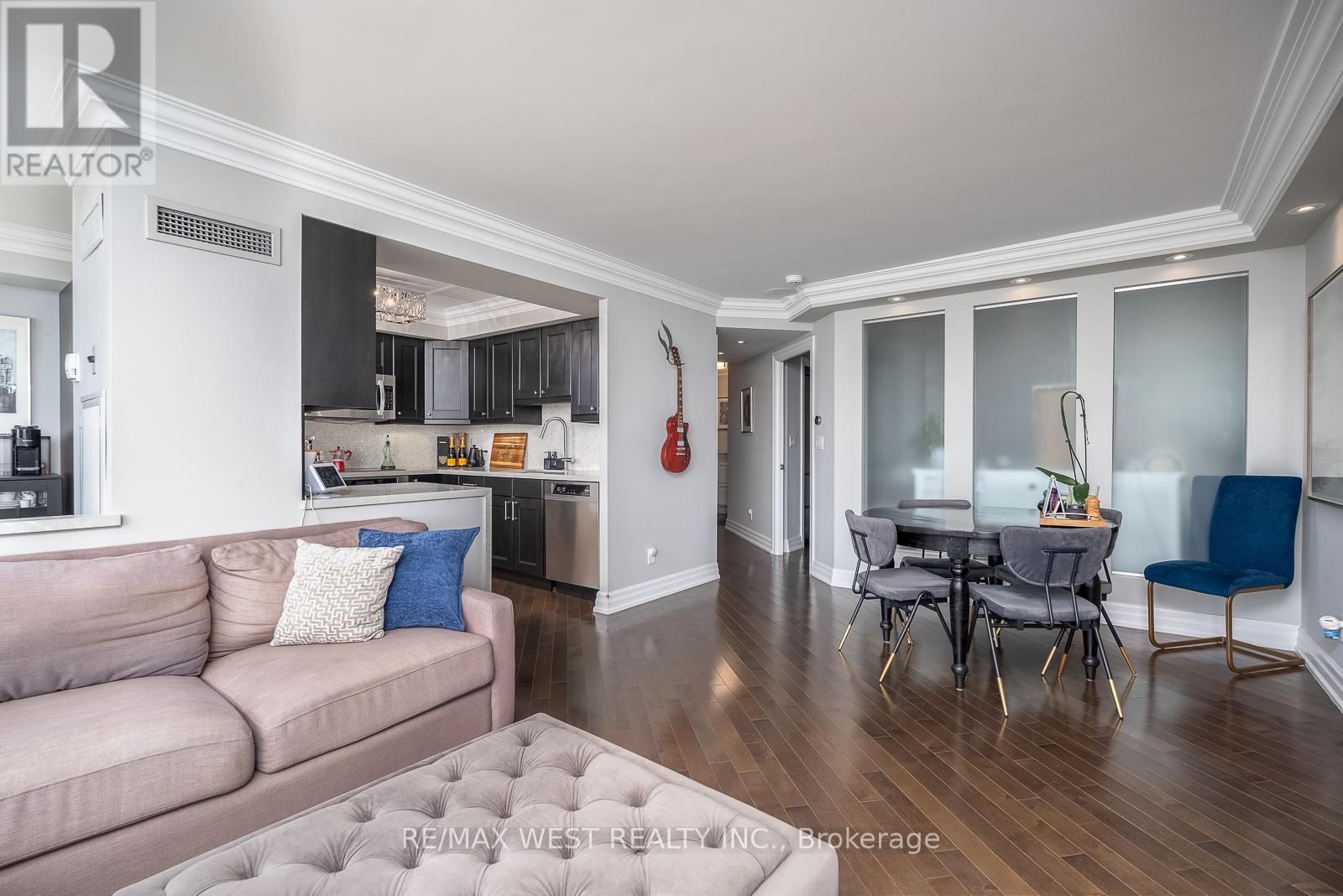 2204 - 1 Palace Pier Court, Toronto, Ontario  M8V 3W9 - Photo 11 - W13089142
