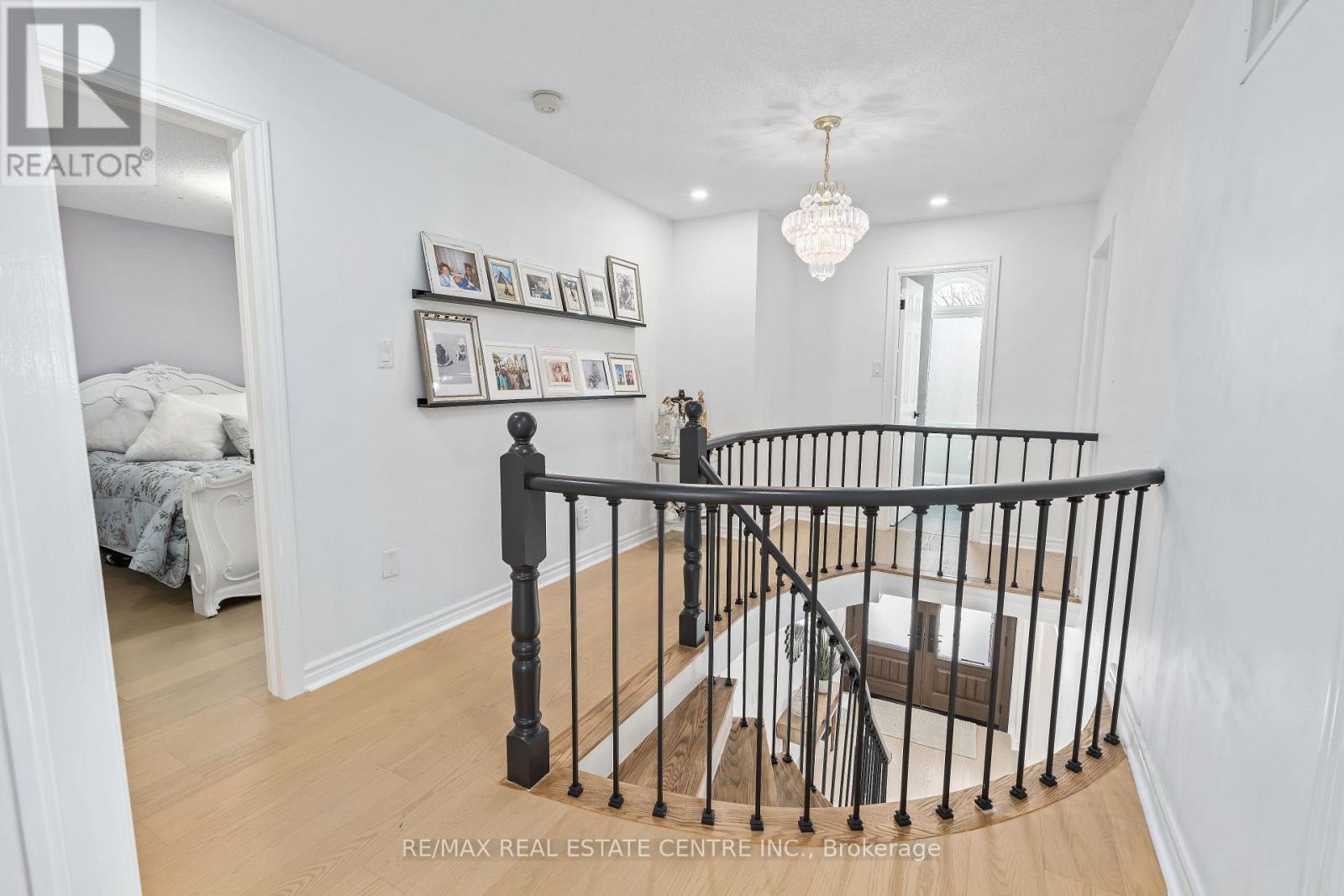 20 Nixon Crescent, Halton Hills, Ontario  L7G 5K2 - Photo 23 - W13116514