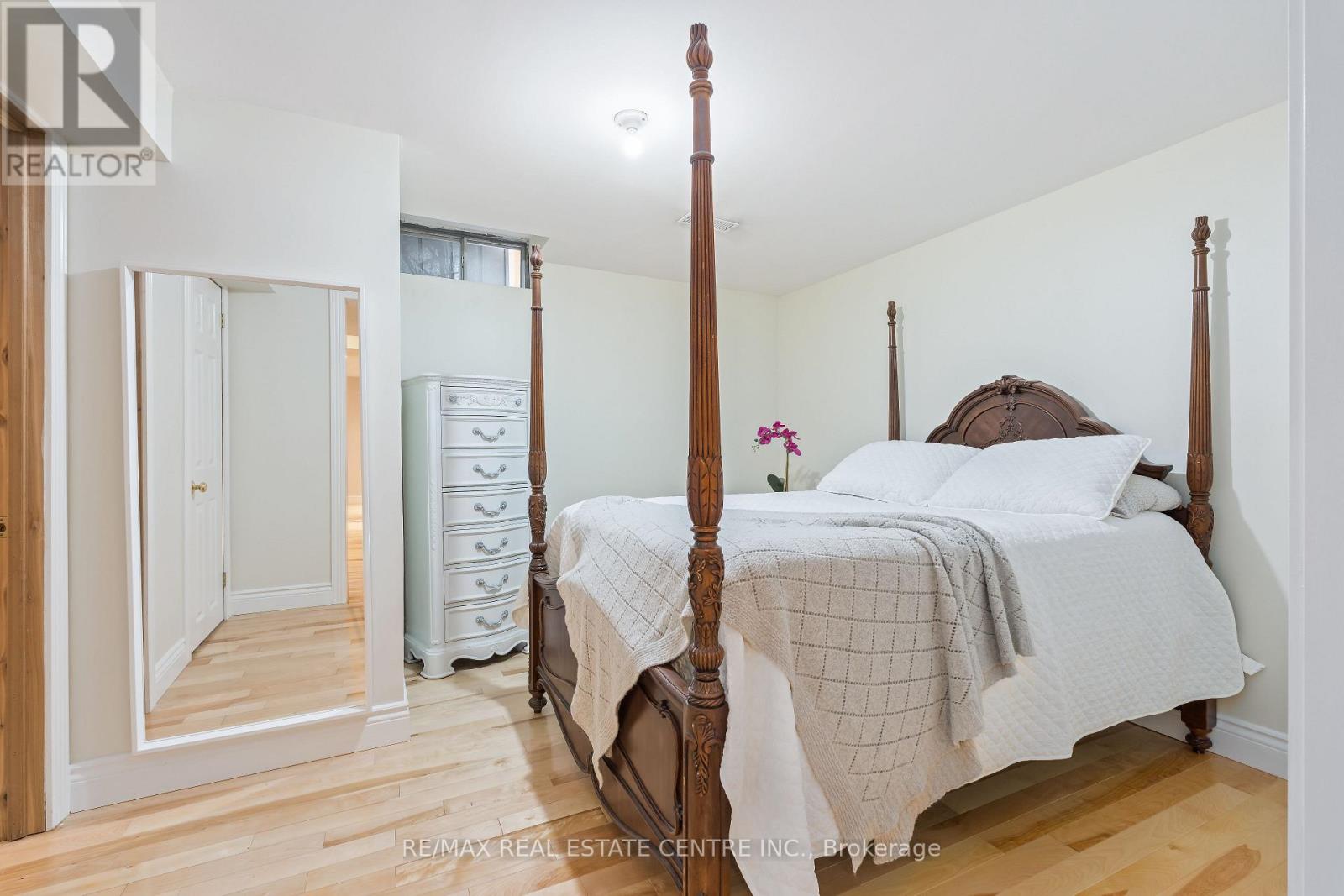 20 Nixon Crescent, Halton Hills, Ontario  L7G 5K2 - Photo 39 - W13116514