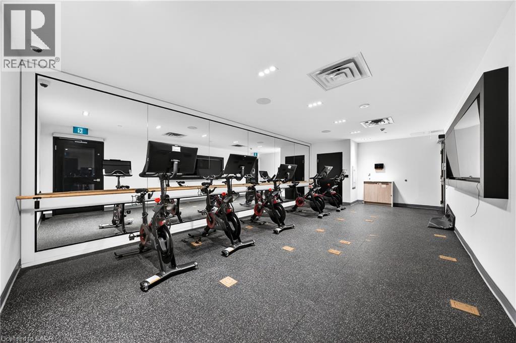 15 Wellington Street S Unit# 2402, Kitchener, Ontario  N2G 0E4 - Photo 40 - 40829709