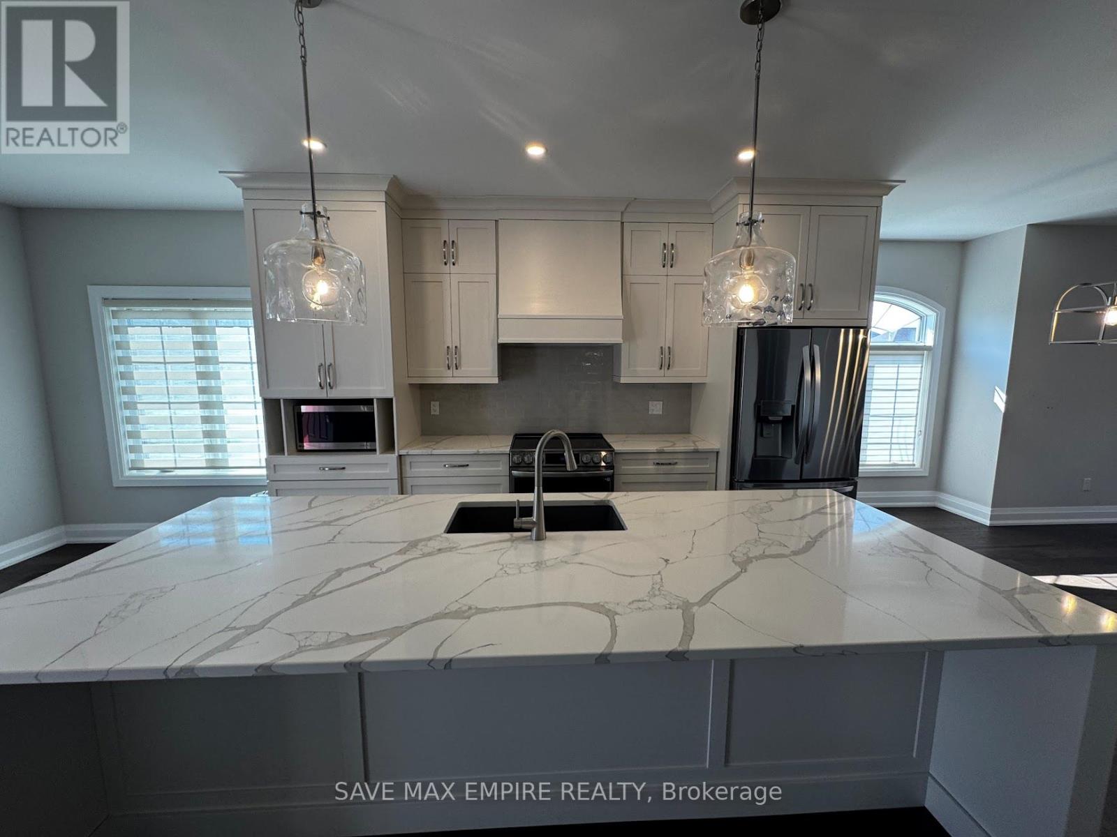404 - 5 Wood Haven Drive, Tillsonburg, Ontario  N4G 0A8 - Photo 9 - X12878200