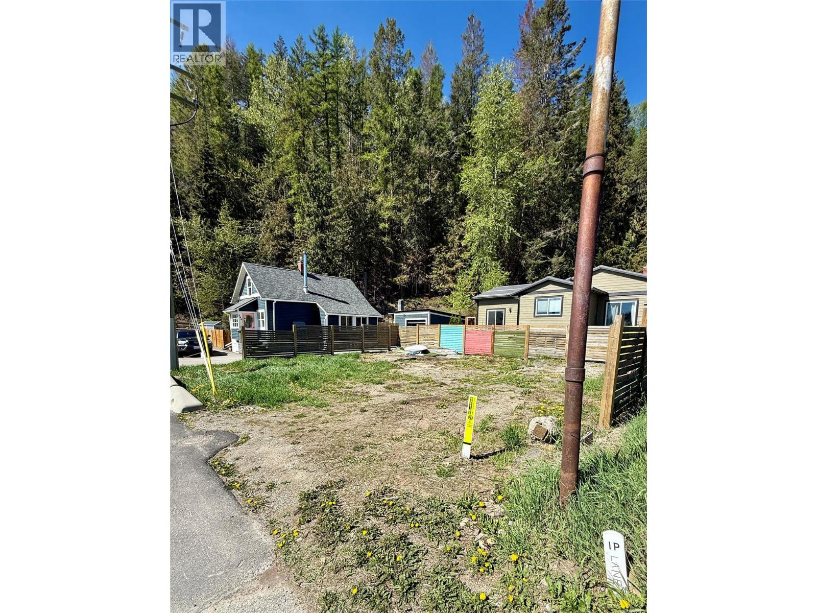 350b Kimberley Avenue, Kimberley, British Columbia V1A 2J1 - Photo 6 - 10385314