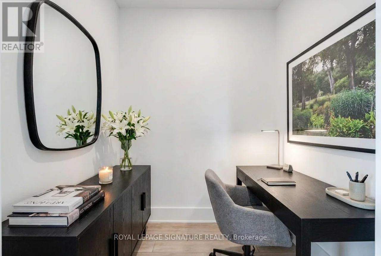 2310 - 11 Yorkville Avenue, Toronto, Ontario  M4W 0B7 - Photo 1 - C13119032