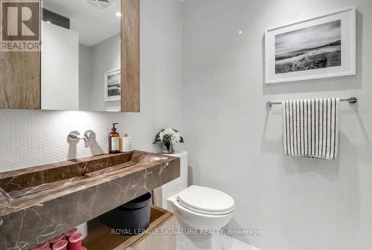 2310 - 11 Yorkville Avenue, Toronto, Ontario  M4W 0B7 - Photo 8 - C13119032