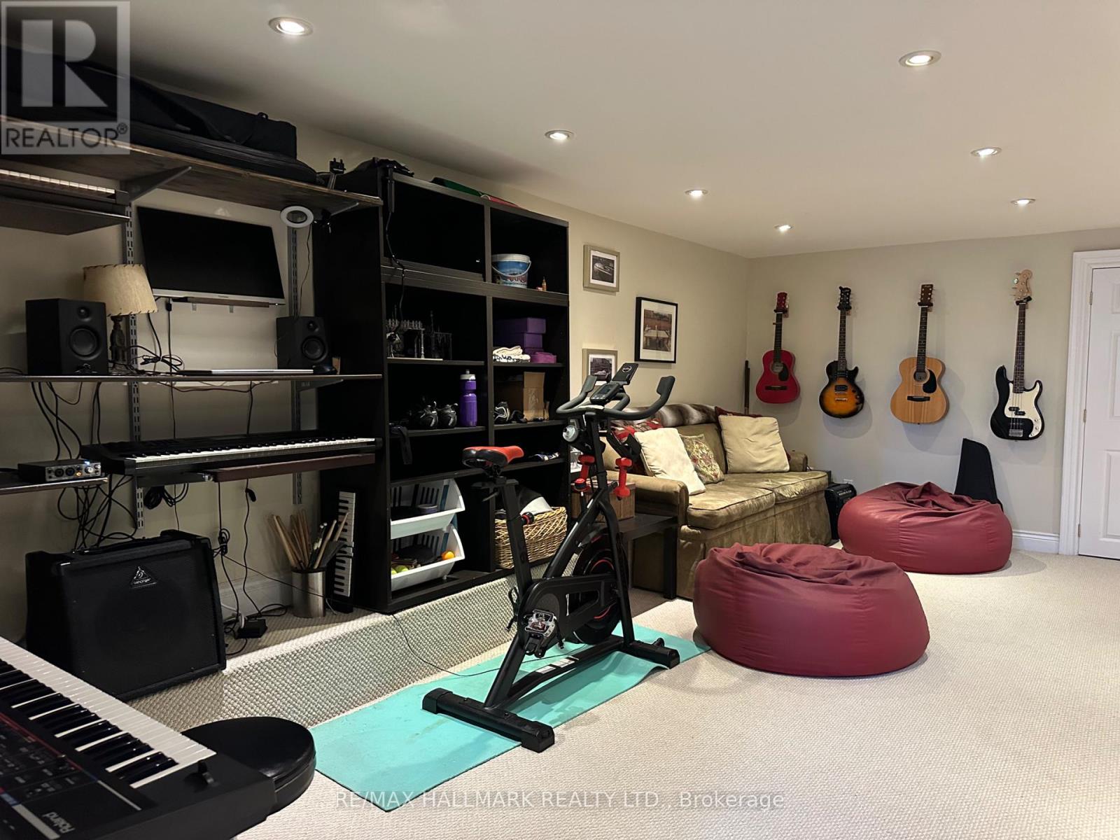 145 Castlefield Avenue, Toronto, Ontario  M4R 1G6 - Photo 15 - C13119116