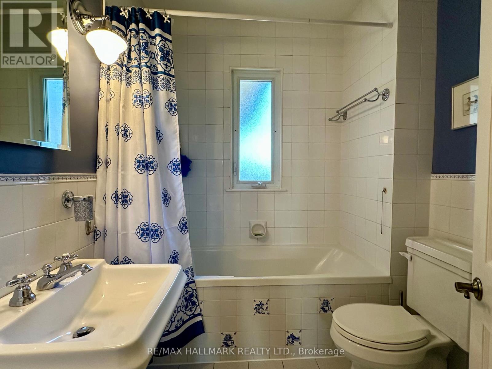 145 Castlefield Avenue, Toronto, Ontario  M4R 1G6 - Photo 28 - C13119116