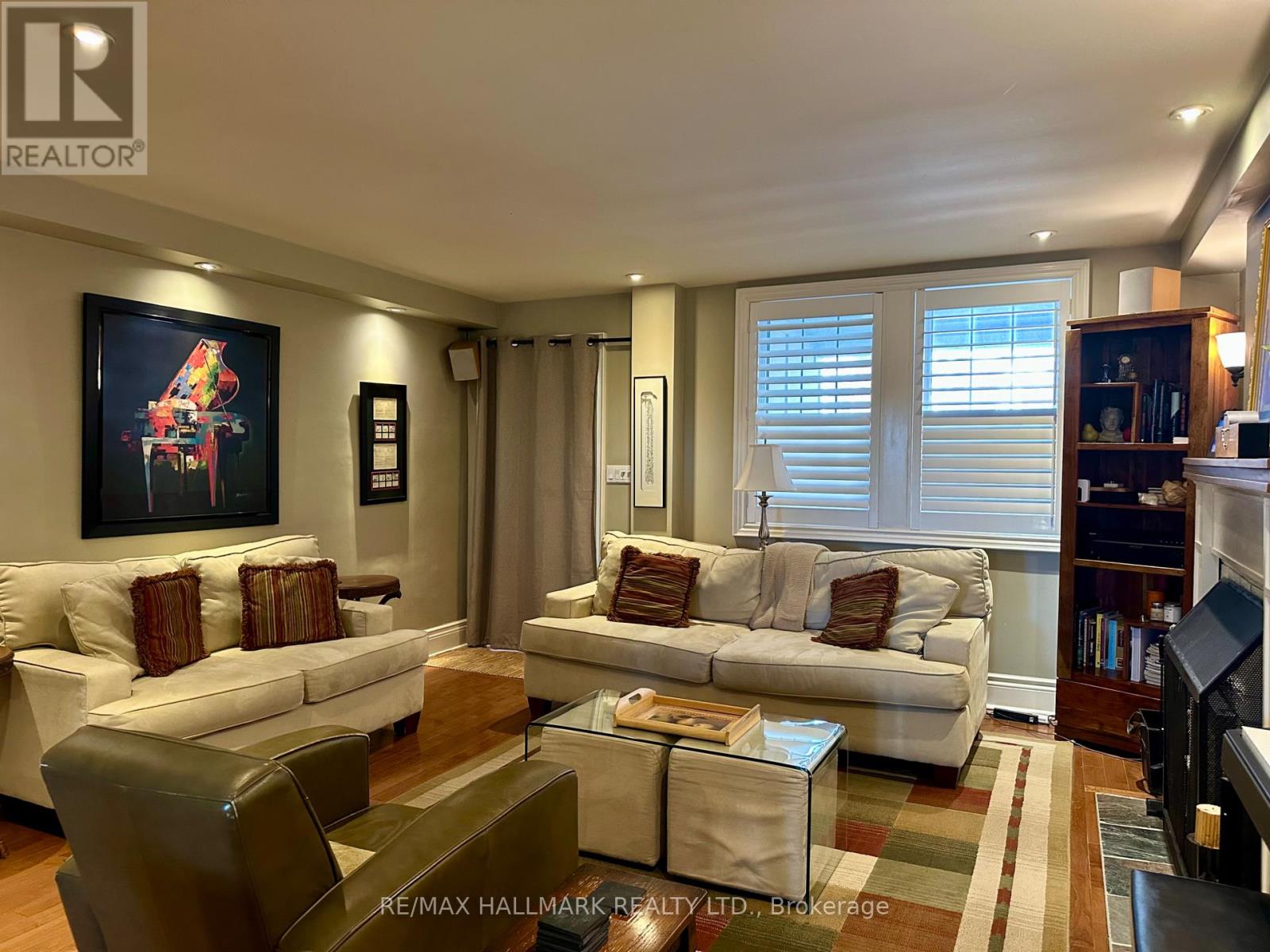 145 Castlefield Avenue, Toronto, Ontario  M4R 1G6 - Photo 6 - C13119116