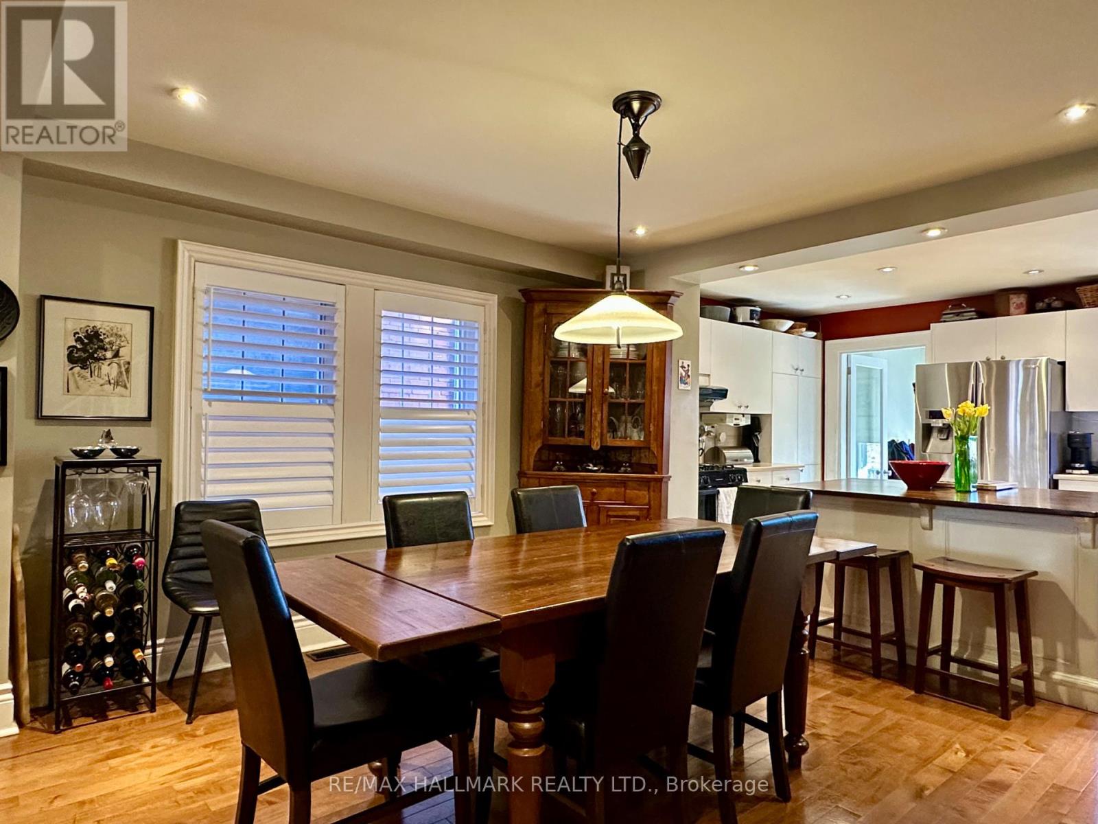 145 Castlefield Avenue, Toronto, Ontario  M4R 1G6 - Photo 7 - C13119116