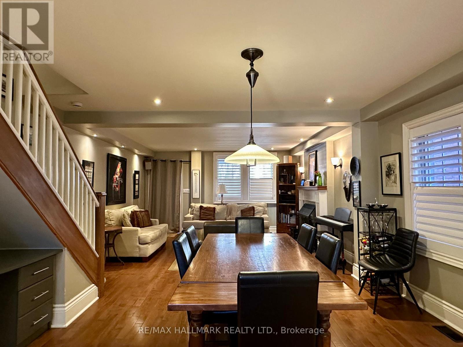 145 Castlefield Avenue, Toronto, Ontario  M4R 1G6 - Photo 8 - C13119116
