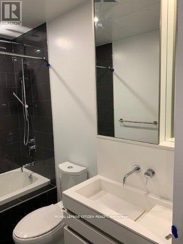 4104 - 197 Yonge Street, Toronto, Ontario  M5B 0C4 - Photo 5 - C13119144