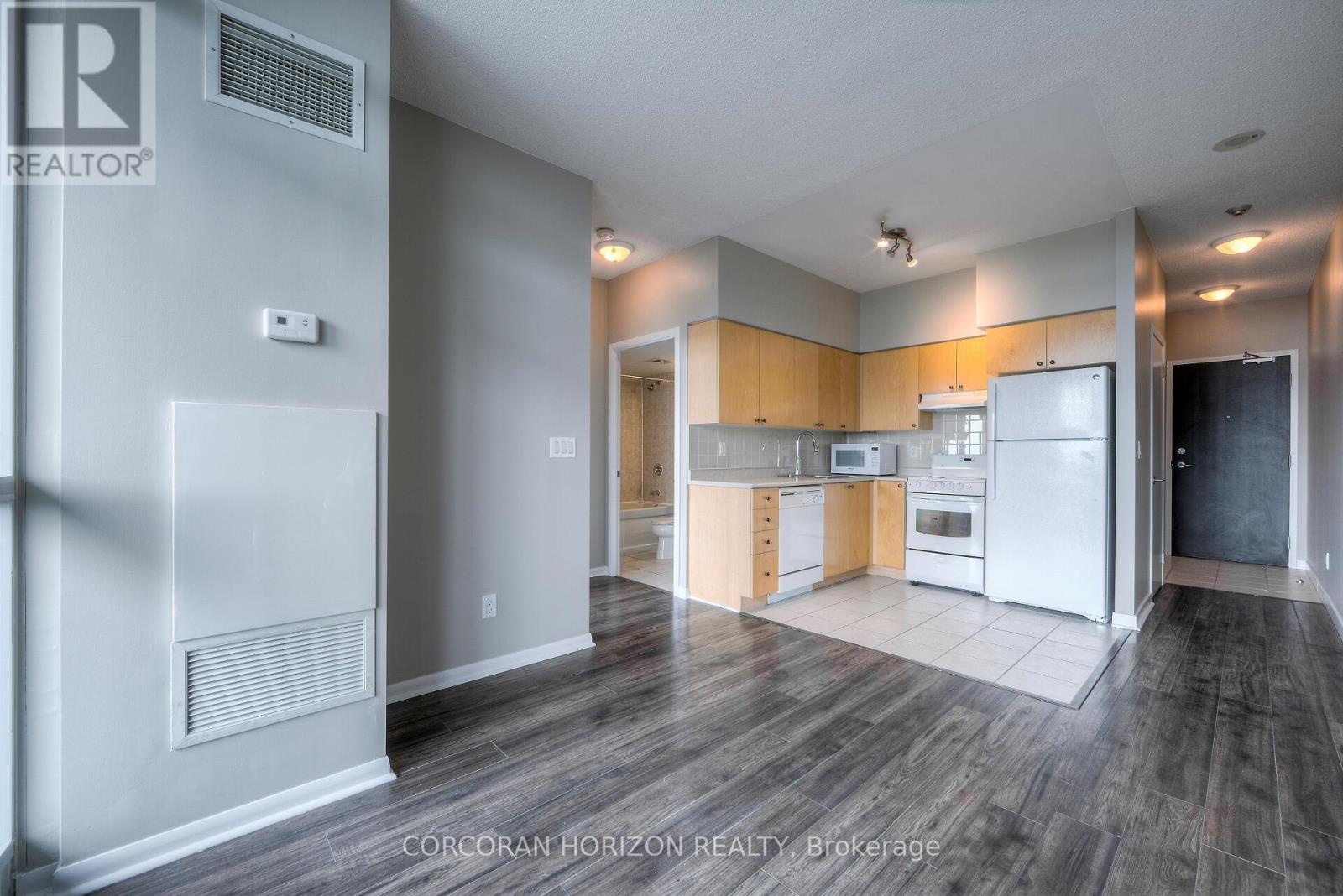 2108 - 231 Fort York Boulevard, Toronto, Ontario  M5V 1B2 - Photo 18 - C13119160