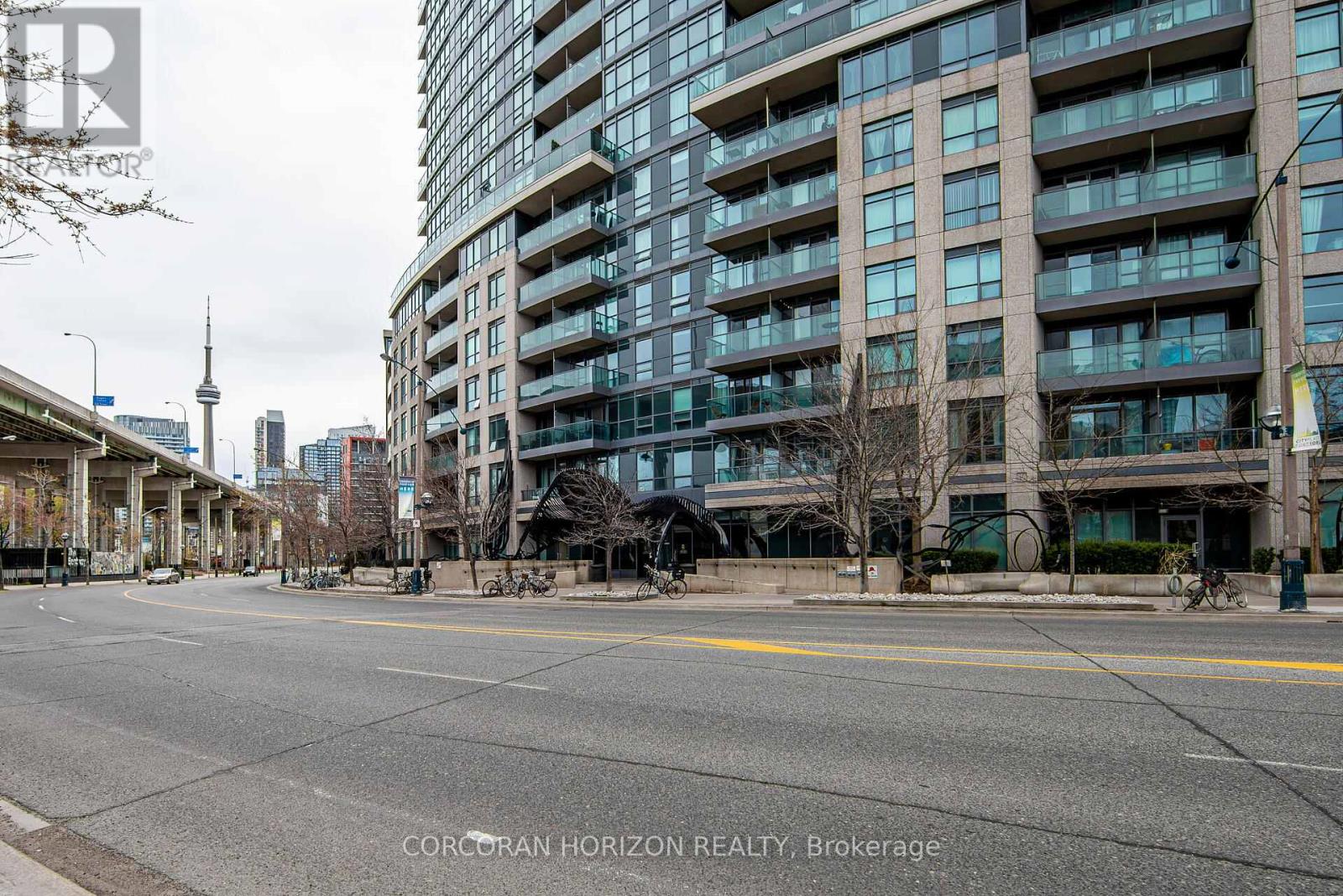 2108 - 231 Fort York Boulevard, Toronto, Ontario  M5V 1B2 - Photo 2 - C13119160
