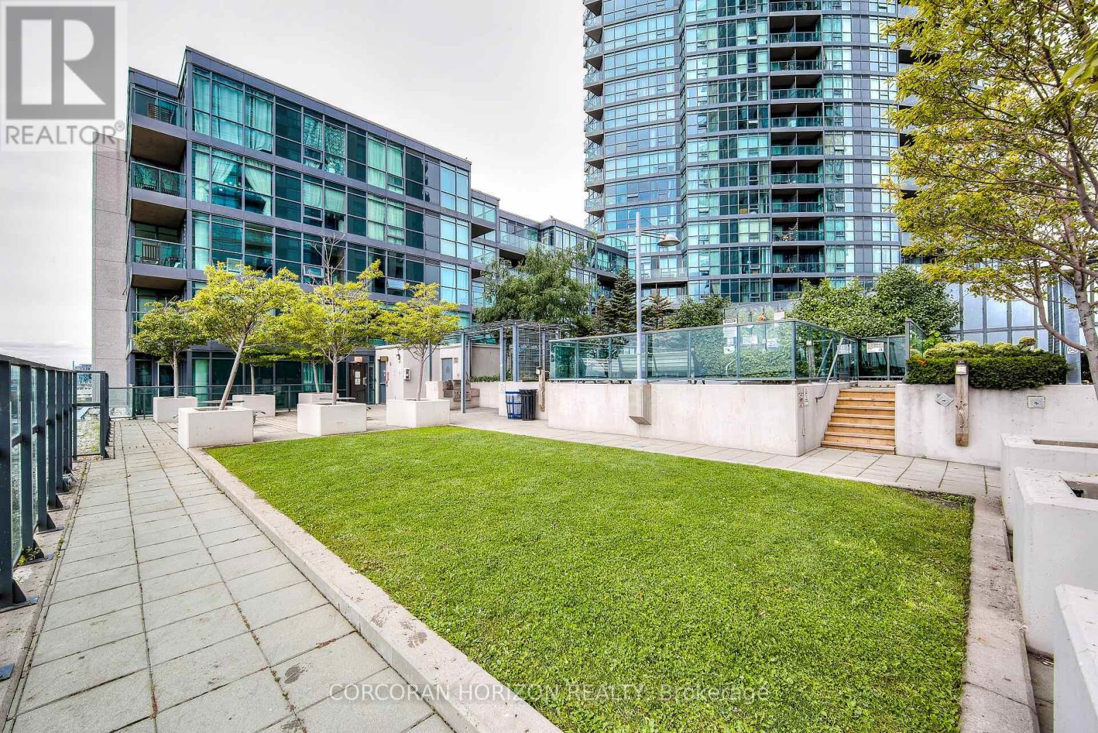 2108 - 231 Fort York Boulevard, Toronto, Ontario  M5V 1B2 - Photo 42 - C13119160