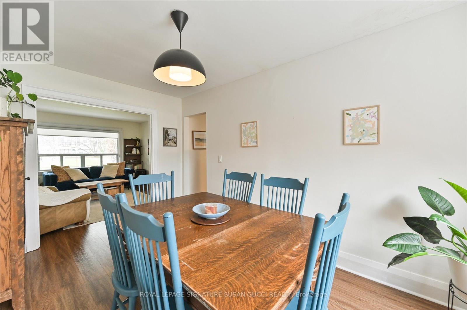 31 Lesmount Avenue, Toronto, Ontario  M4J 3V5 - Photo 10 - E13119118