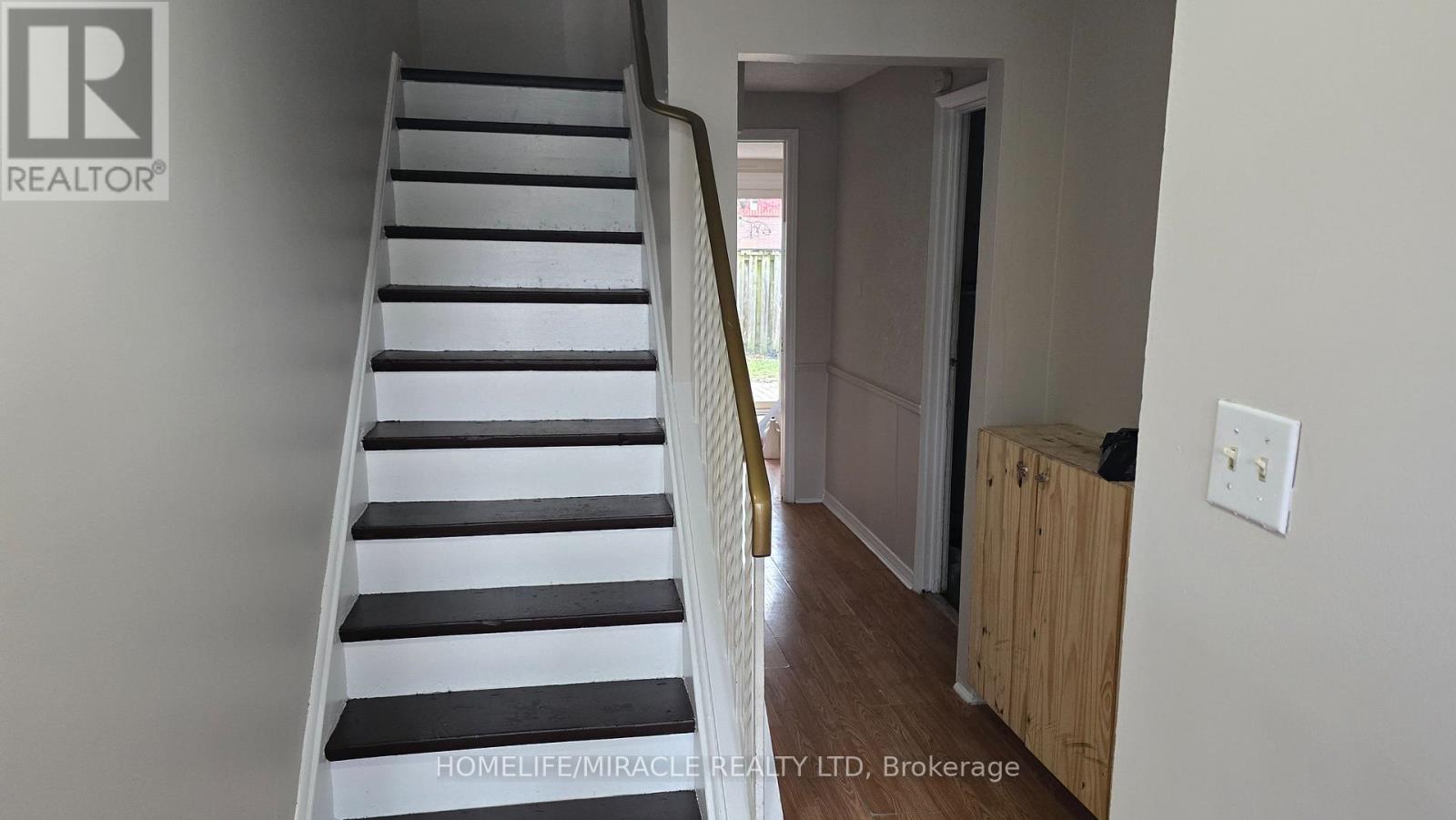 42 - 221 Ormond Drive, Oshawa, Ontario  L1G 6T7 - Photo 2 - E13119120
