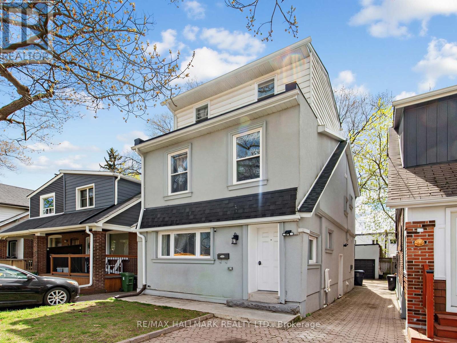 434 Victoria Park Avenue, Toronto, Ontario  M4E 3T2 - Photo 1 - E13119158