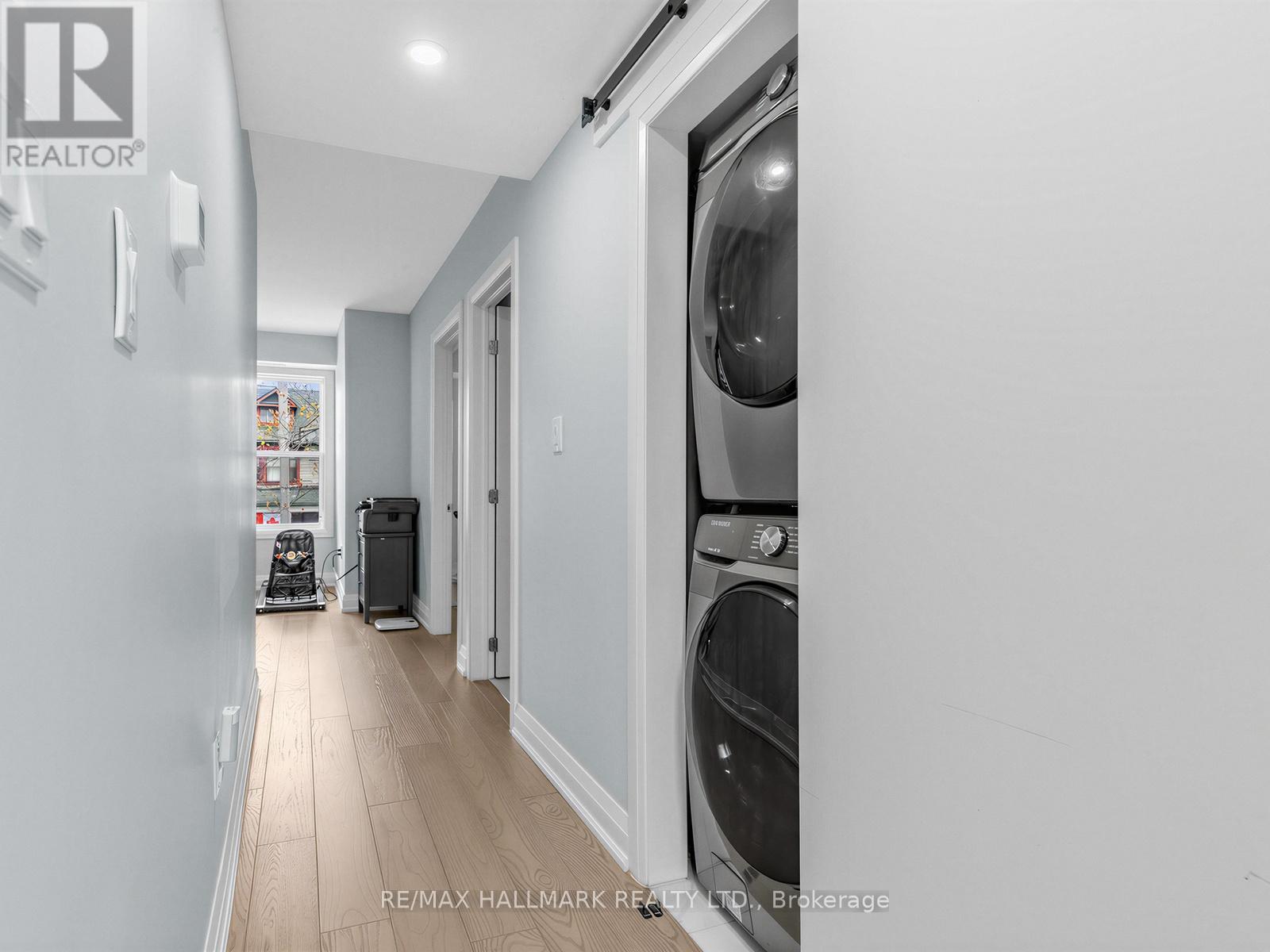 434 Victoria Park Avenue, Toronto, Ontario  M4E 3T2 - Photo 10 - E13119158