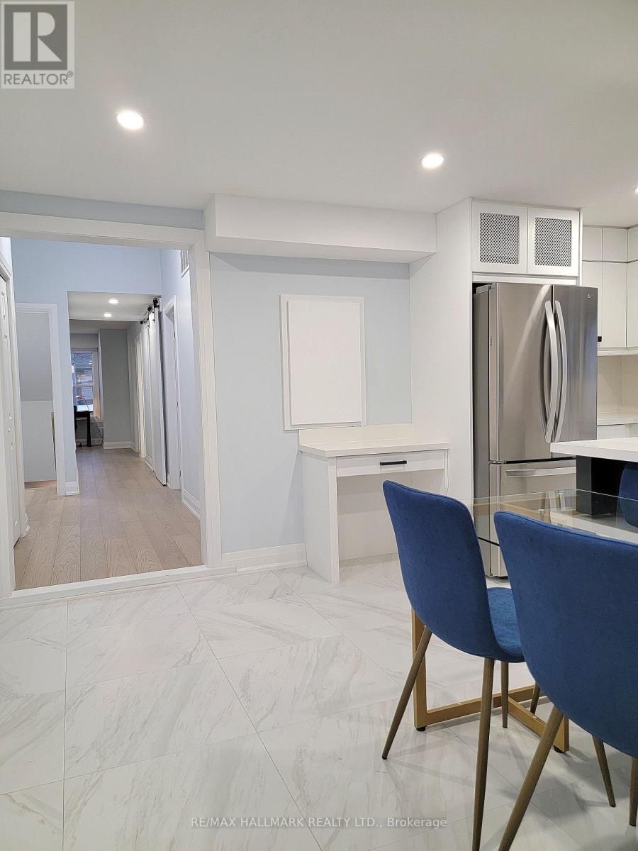 434 Victoria Park Avenue, Toronto, Ontario  M4E 3T2 - Photo 9 - E13119158