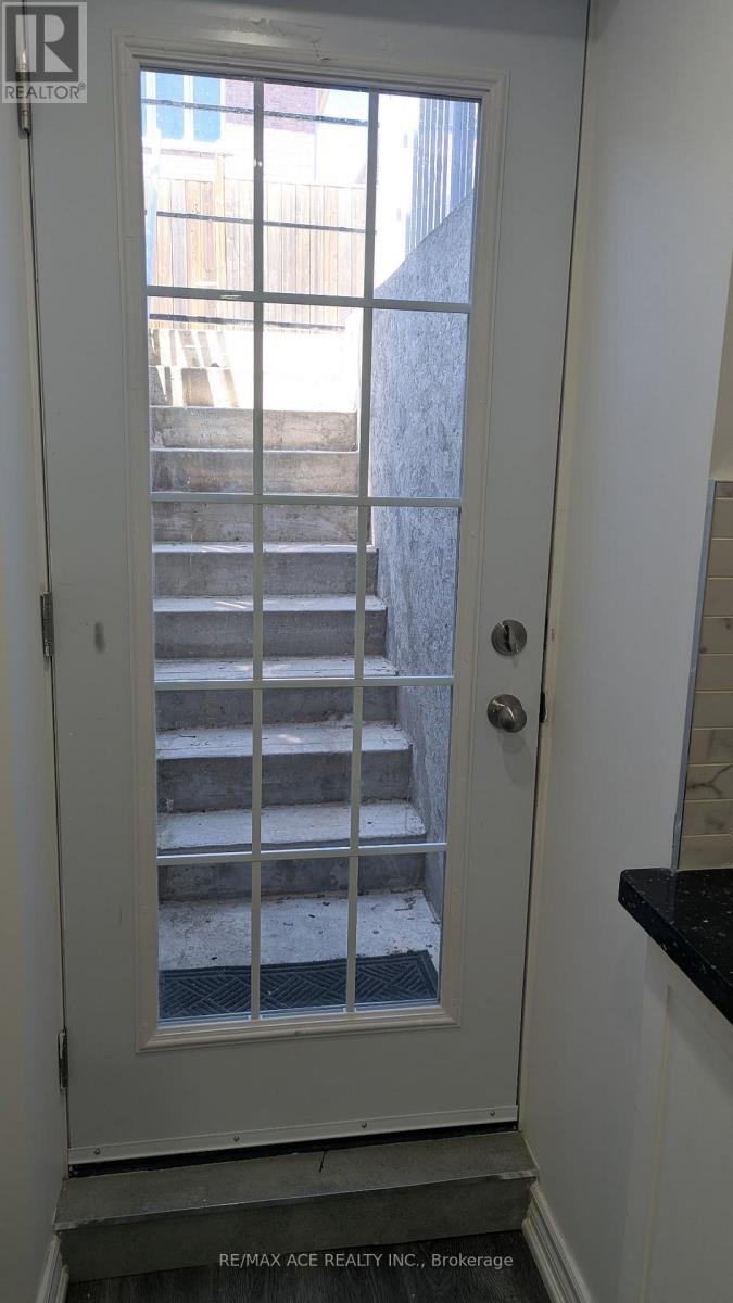 Bsmt - 12 Formosa Avenue E, Ajax, Ontario  L1Z 0M6 - Photo 14 - E13119258