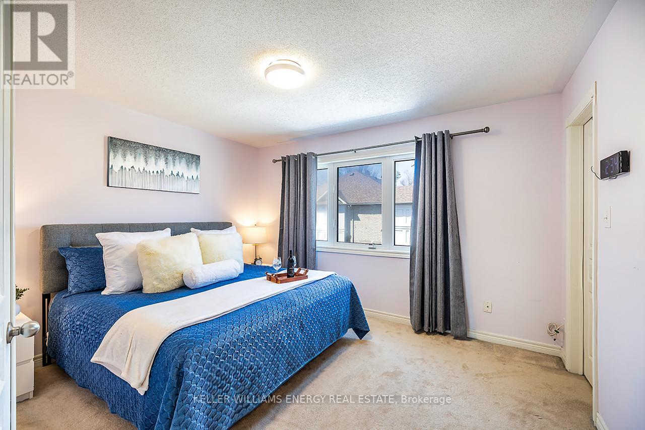 16 - 1790 Finch Avenue, Pickering, Ontario  L1V 0A1 - Photo 32 - E13119226