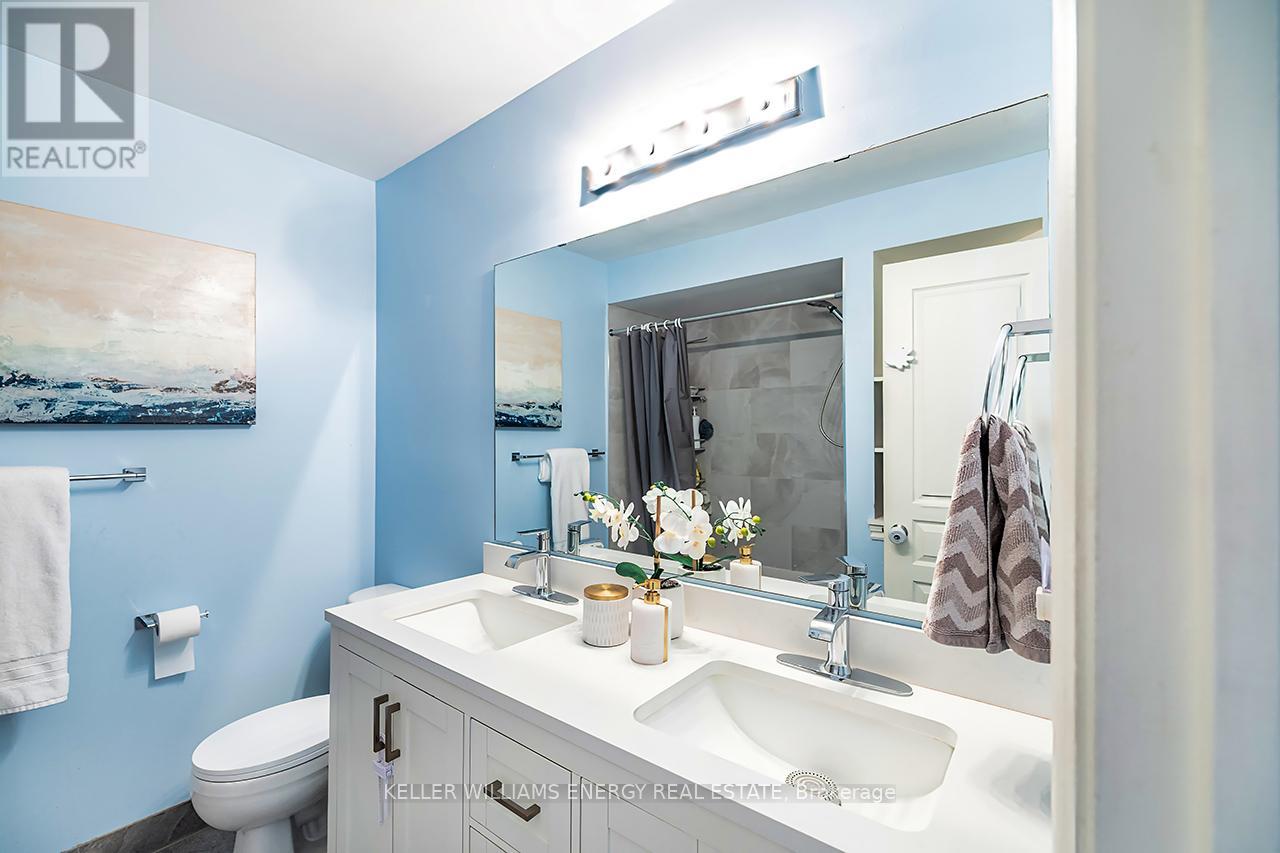 16 - 1790 Finch Avenue, Pickering, Ontario  L1V 0A1 - Photo 37 - E13119226