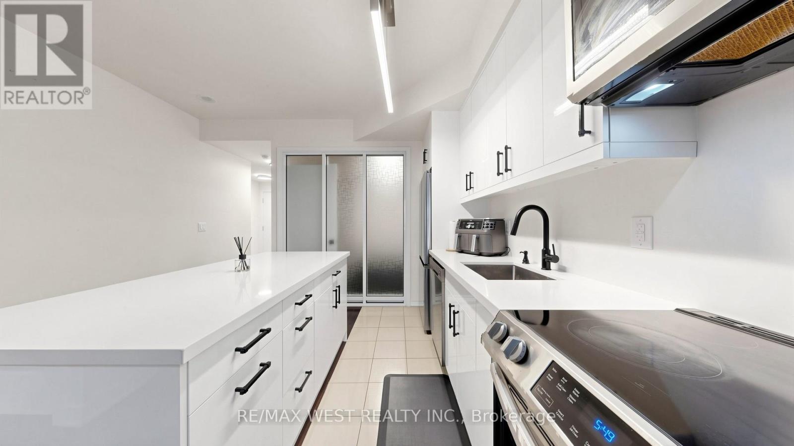 609 - 9191 Yonge Street, Richmond Hill, Ontario  L4C 1E2 - Photo 24 - N13119056